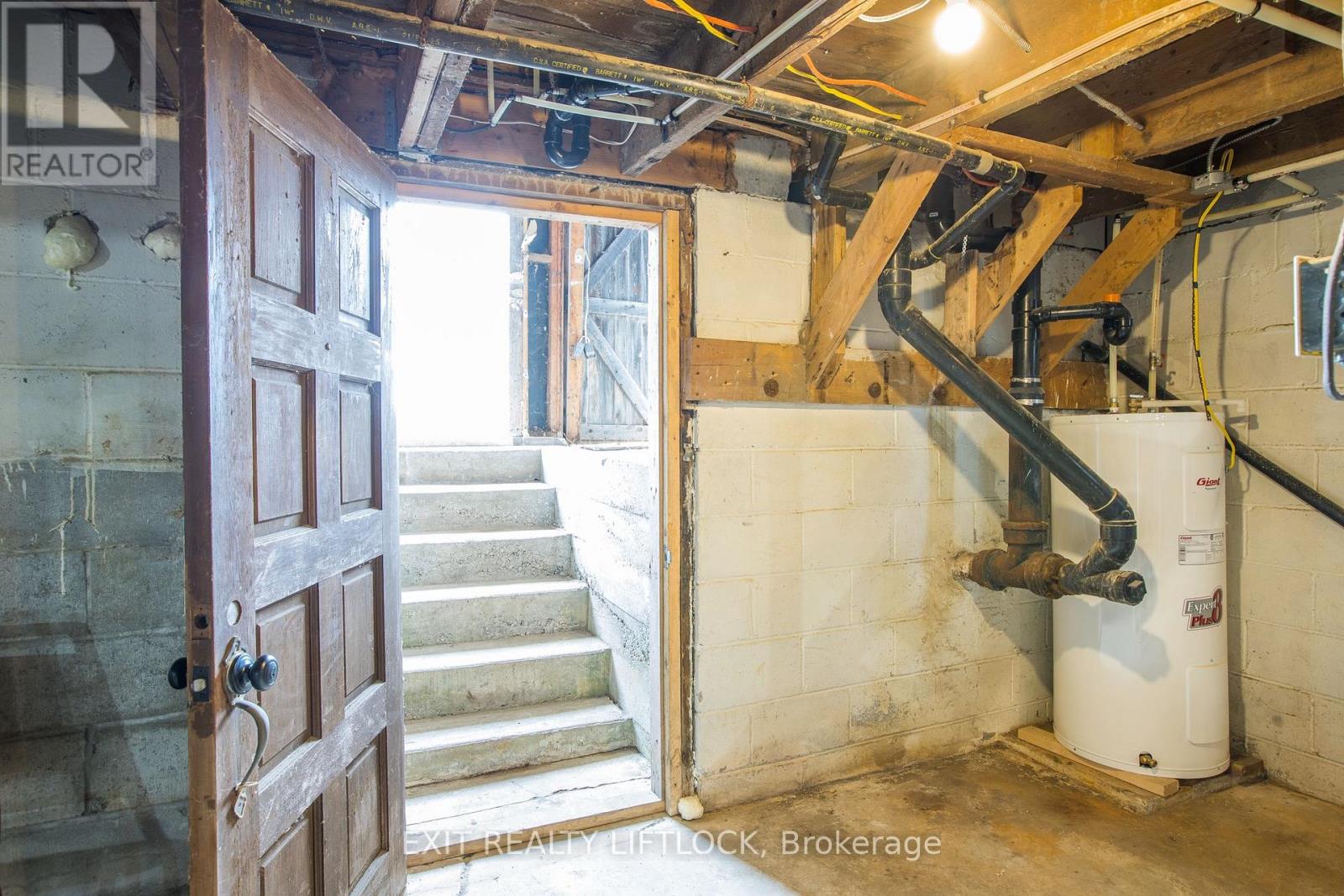 4922 Highway 7, Kawartha Lakes (Omemee), Ontario  K0L 2W0 - Photo 32 - X12729384