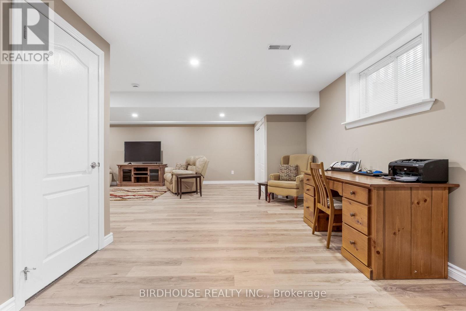 78 Chadwin Drive, Kawartha Lakes (Lindsay), Ontario  K9V 0E9 - Photo 24 - X12729632