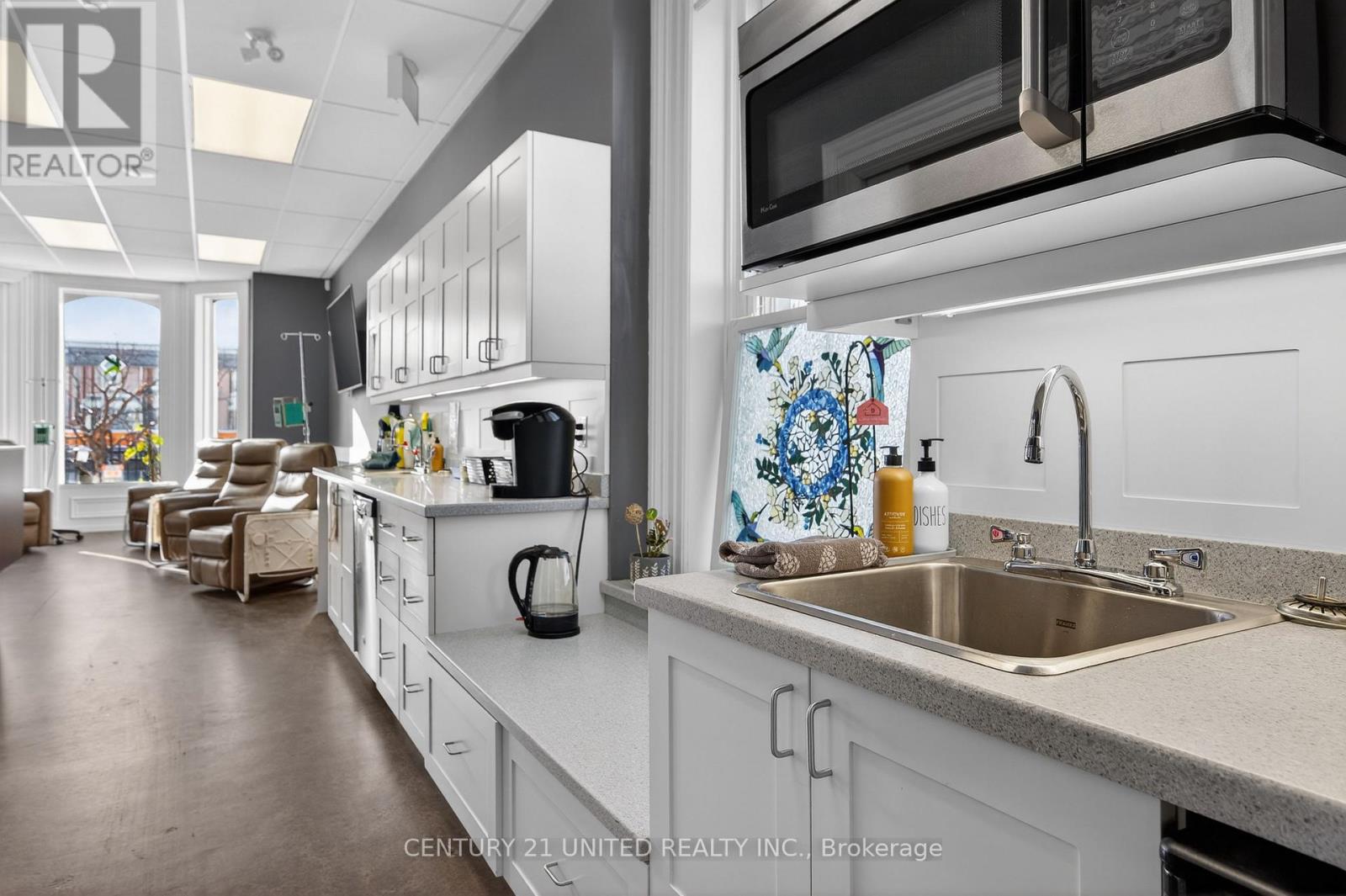 168 Brock Street, Peterborough (Town Ward 3), Ontario  K9H 2P4 - Photo 16 - X12729898