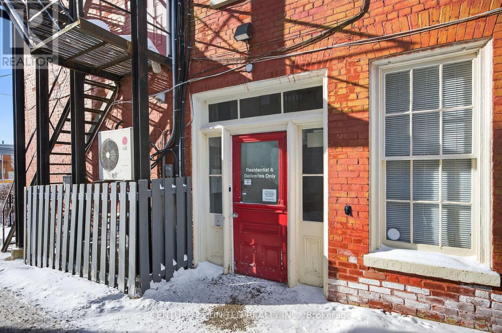 168 Brock Street, Peterborough (Town Ward 3), Ontario  K9H 2P4 - Photo 33 - X12729898