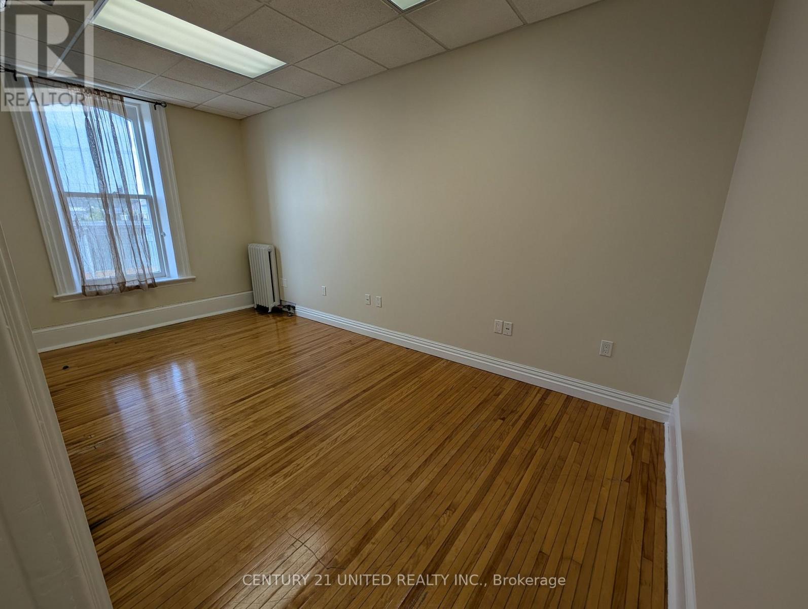 168 Brock Street, Peterborough (Town Ward 3), Ontario  K9H 2P4 - Photo 38 - X12729898