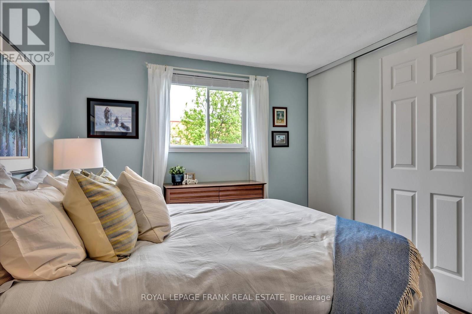 2114 Easthill Drive, Peterborough (Ashburnham Ward 4), Ontario  K9L 1Y8 - Photo 14 - X12729904