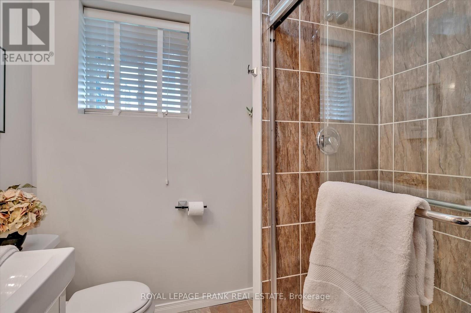 2114 Easthill Drive, Peterborough (Ashburnham Ward 4), Ontario  K9L 1Y8 - Photo 24 - X12729904