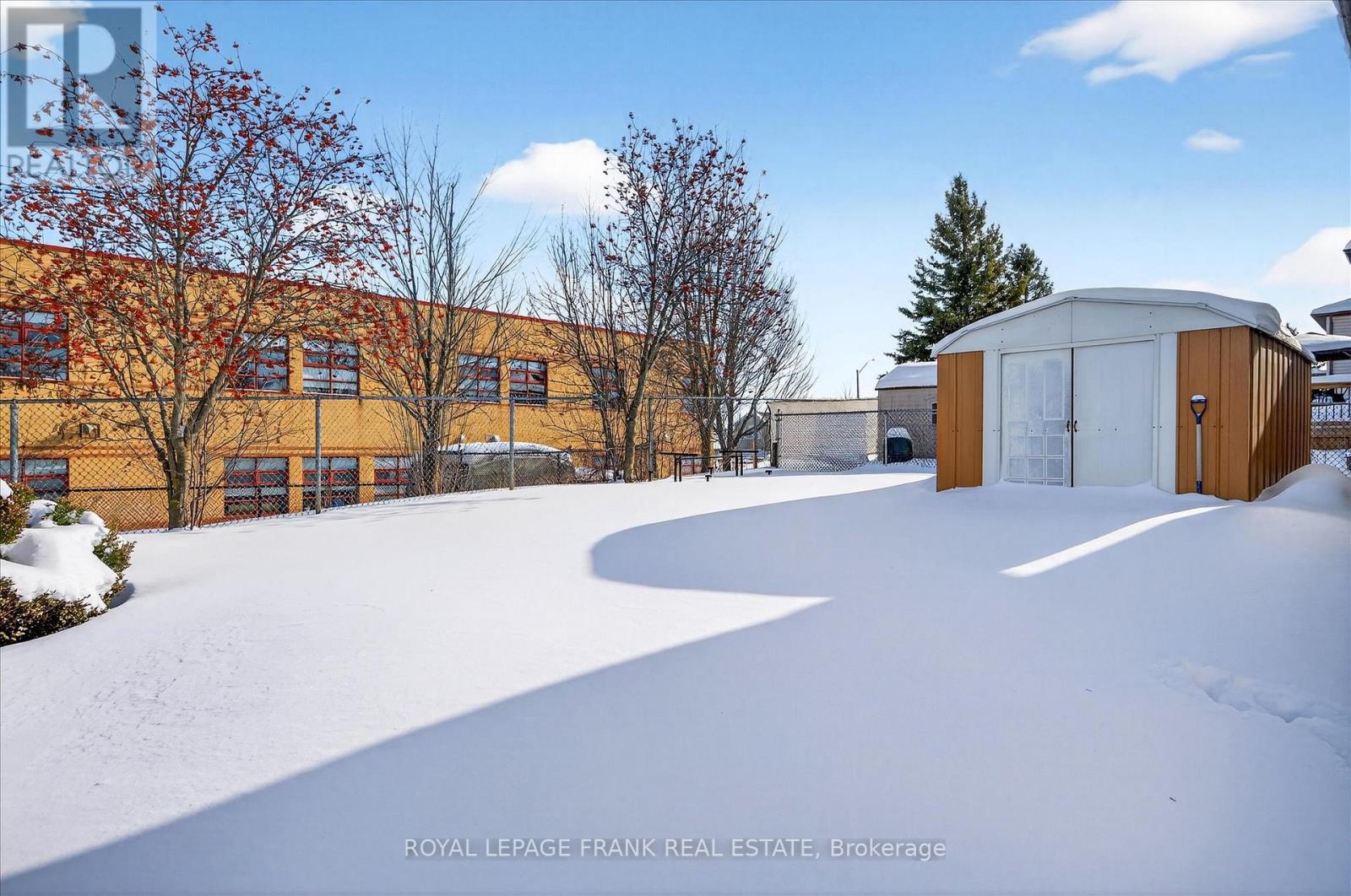 2114 Easthill Drive, Peterborough (Ashburnham Ward 4), Ontario  K9L 1Y8 - Photo 25 - X12729904