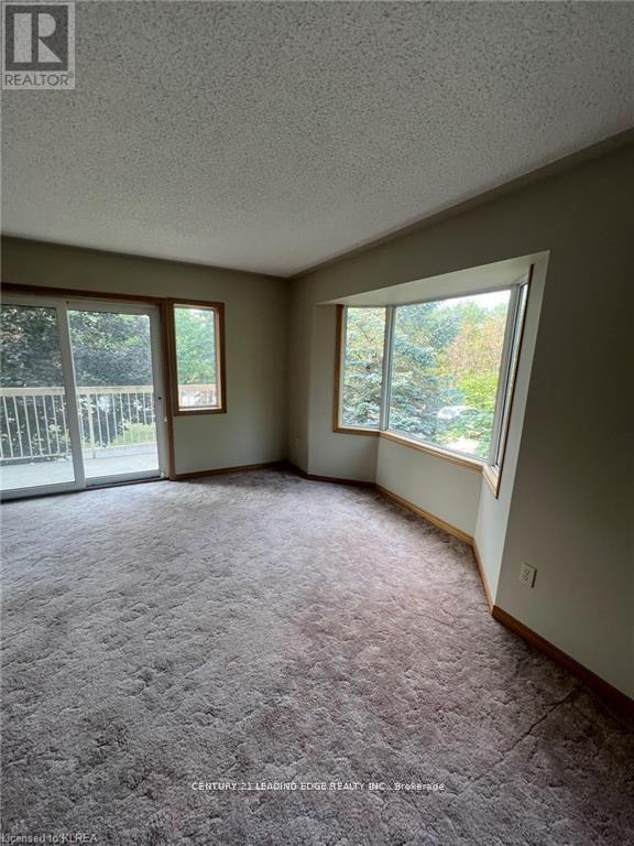 207 - 914 Ford Street, Peterborough (Otonabee Ward 1), Ontario  K9J 5V3 - Photo 2 - X12731058