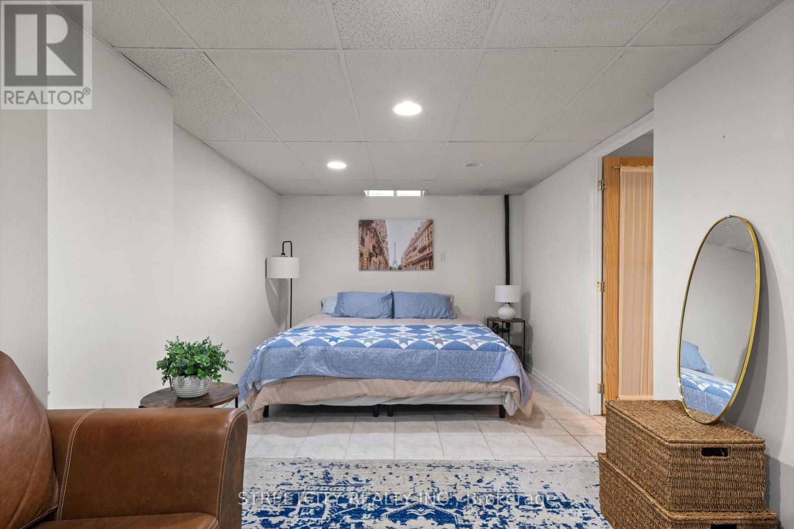 8 Shipley Avenue, Clarington (Newcastle), Ontario  L1B 1M6 - Photo 35 - E12731282