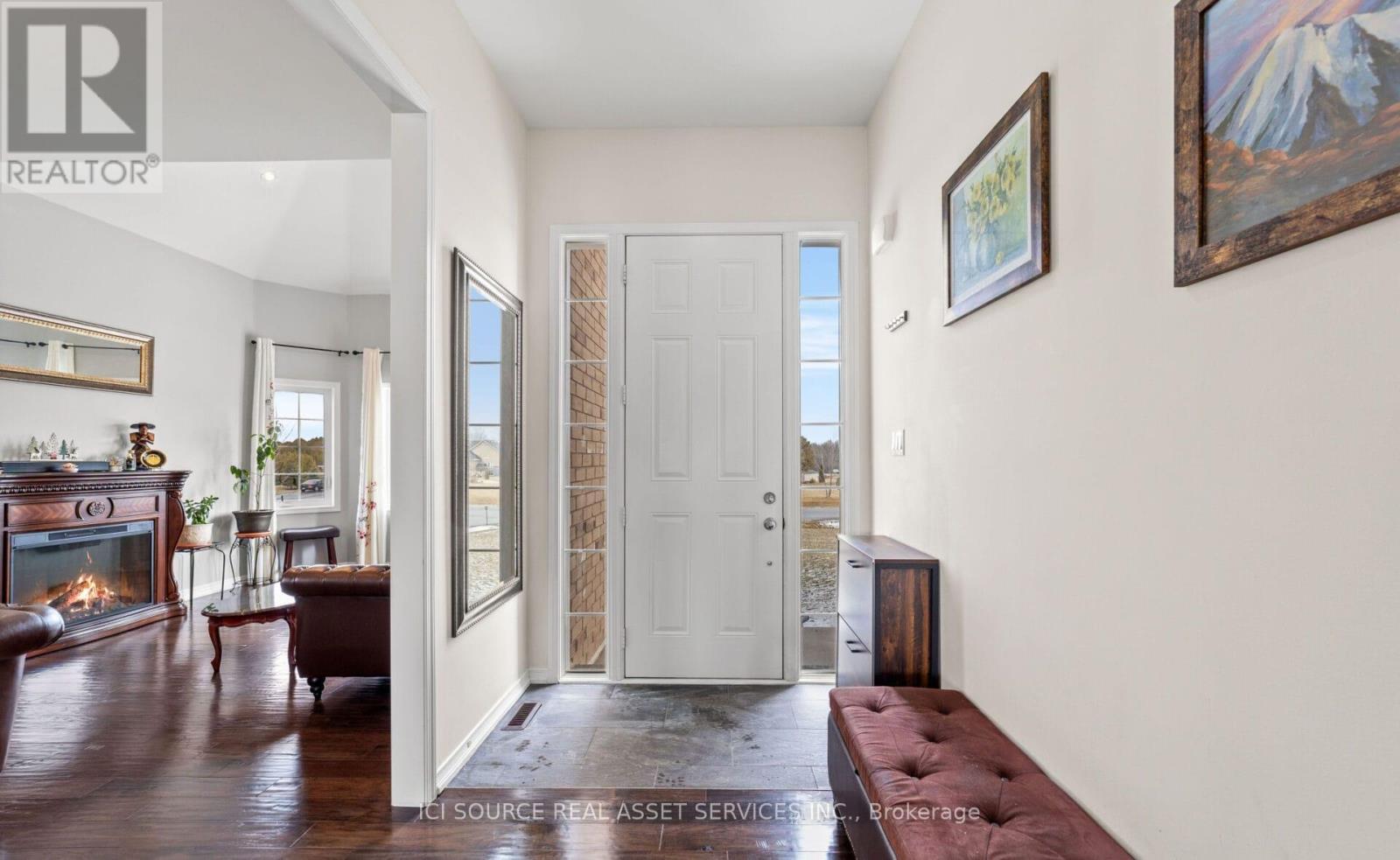 50 Songbird Crescent, Kawartha Lakes (Ops), Ontario  K9V 0A9 - Photo 3 - X12731580