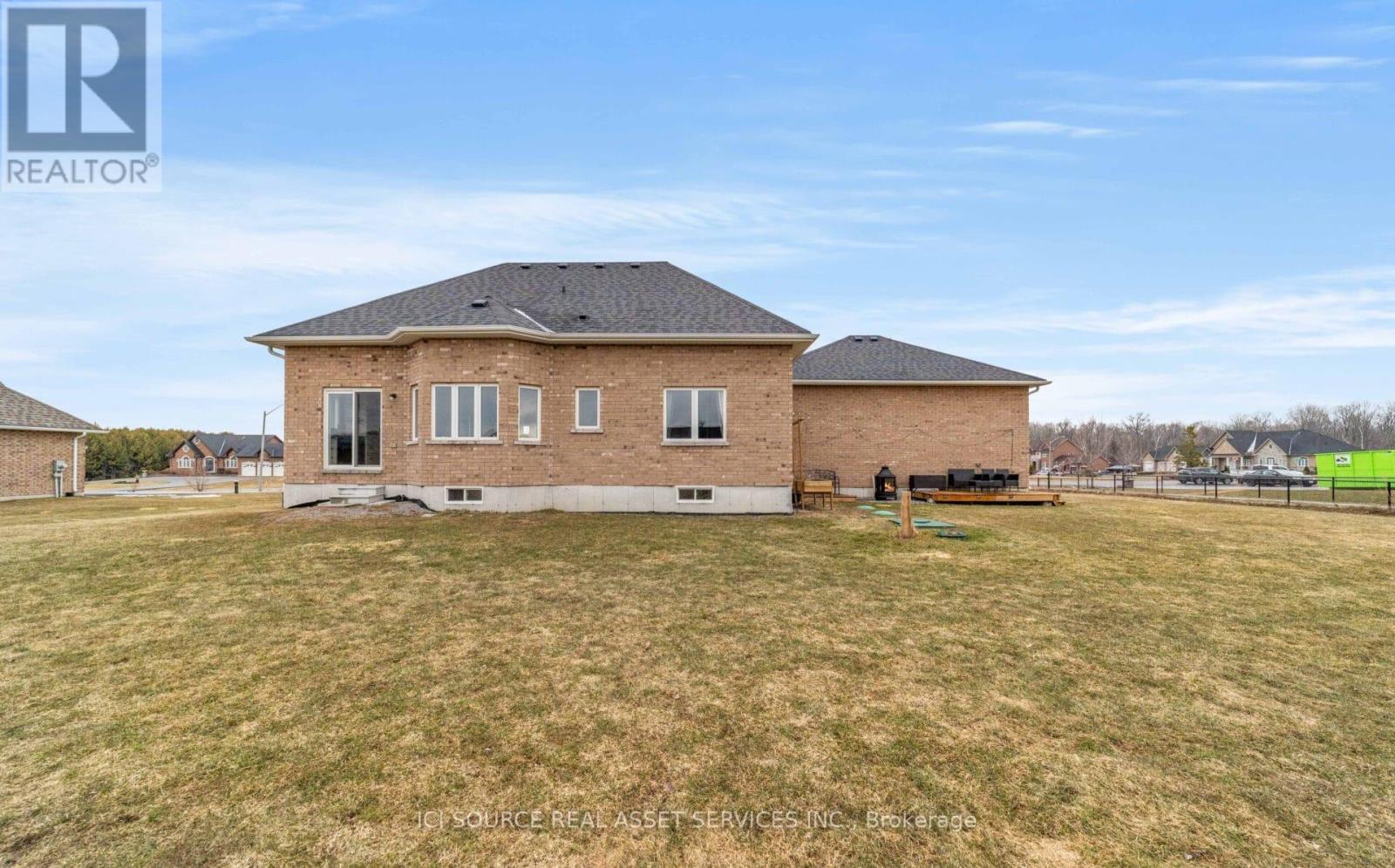 50 Songbird Crescent, Kawartha Lakes (Ops), Ontario  K9V 0A9 - Photo 31 - X12731580