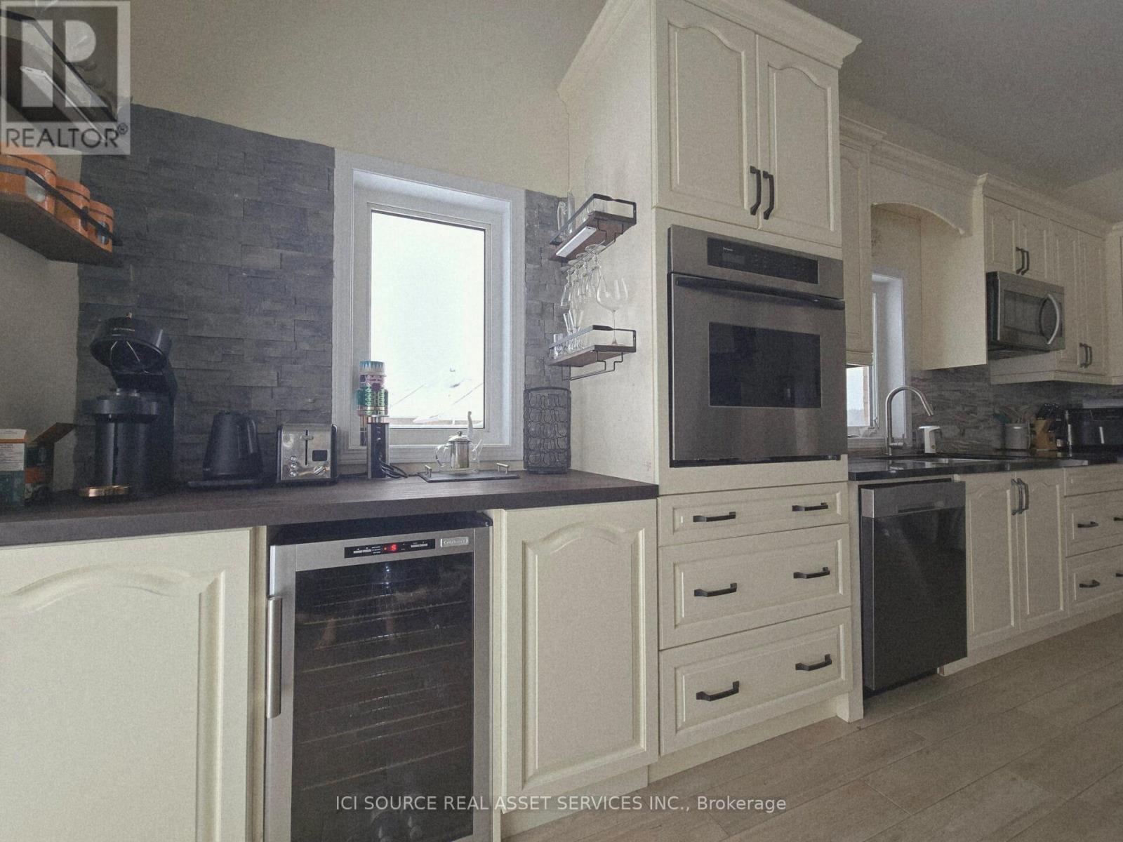 50 Songbird Crescent, Kawartha Lakes (Ops), Ontario  K9V 0A9 - Photo 36 - X12731580