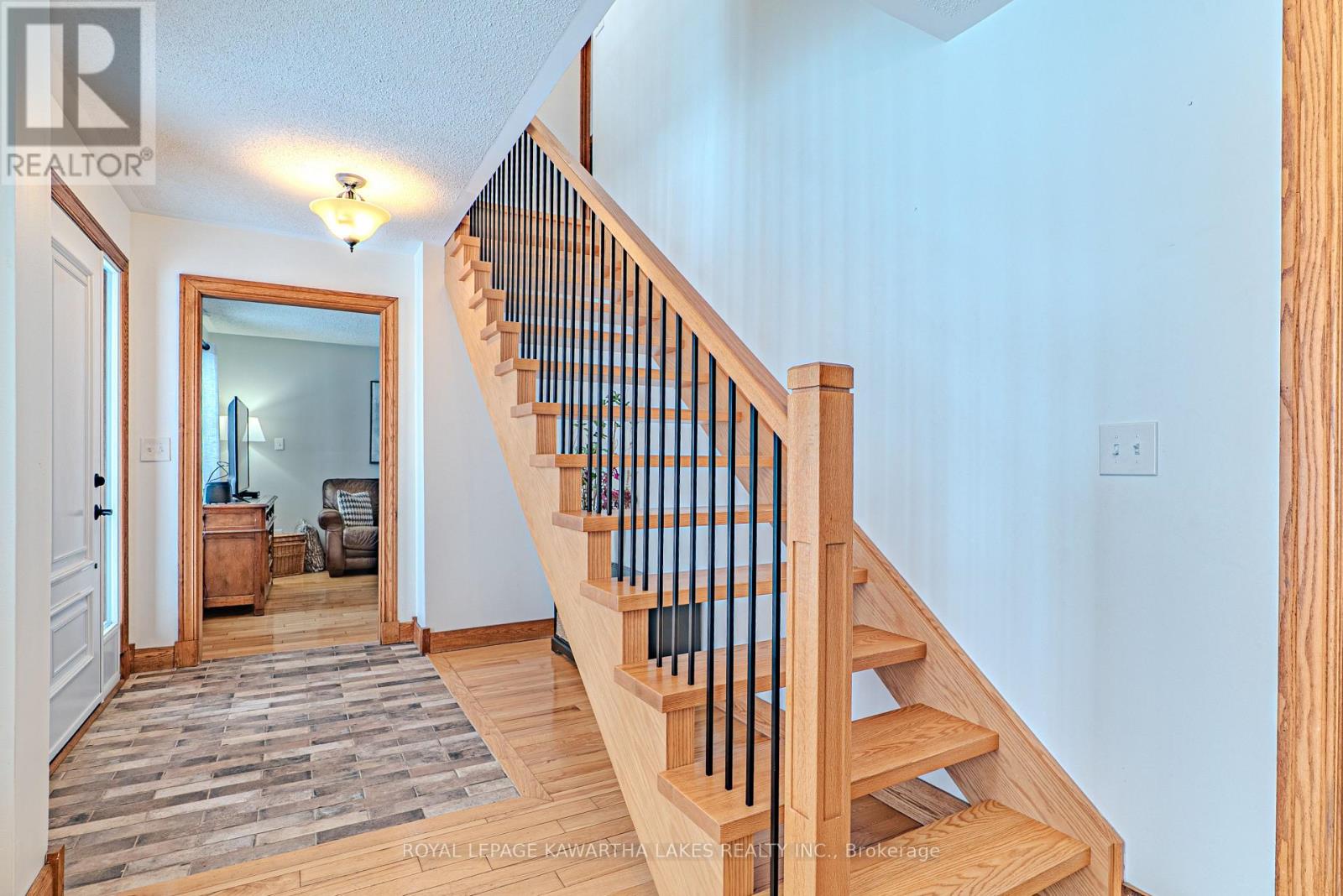 61 Kenrei Road, Kawartha Lakes (Lindsay), Ontario  K9V 4R1 - Photo 35 - X12731674