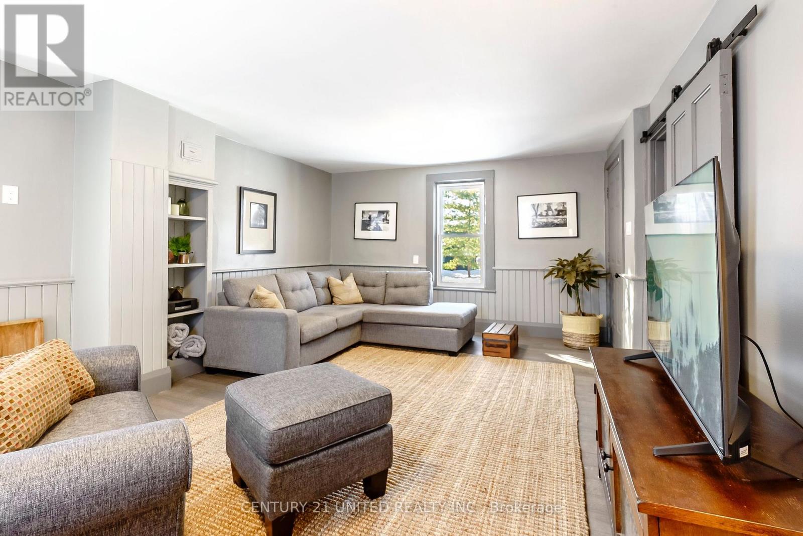 469 Hopkins Avenue, Peterborough (Town Ward 3), Ontario  K9H 2R9 - Photo 19 - X12731940