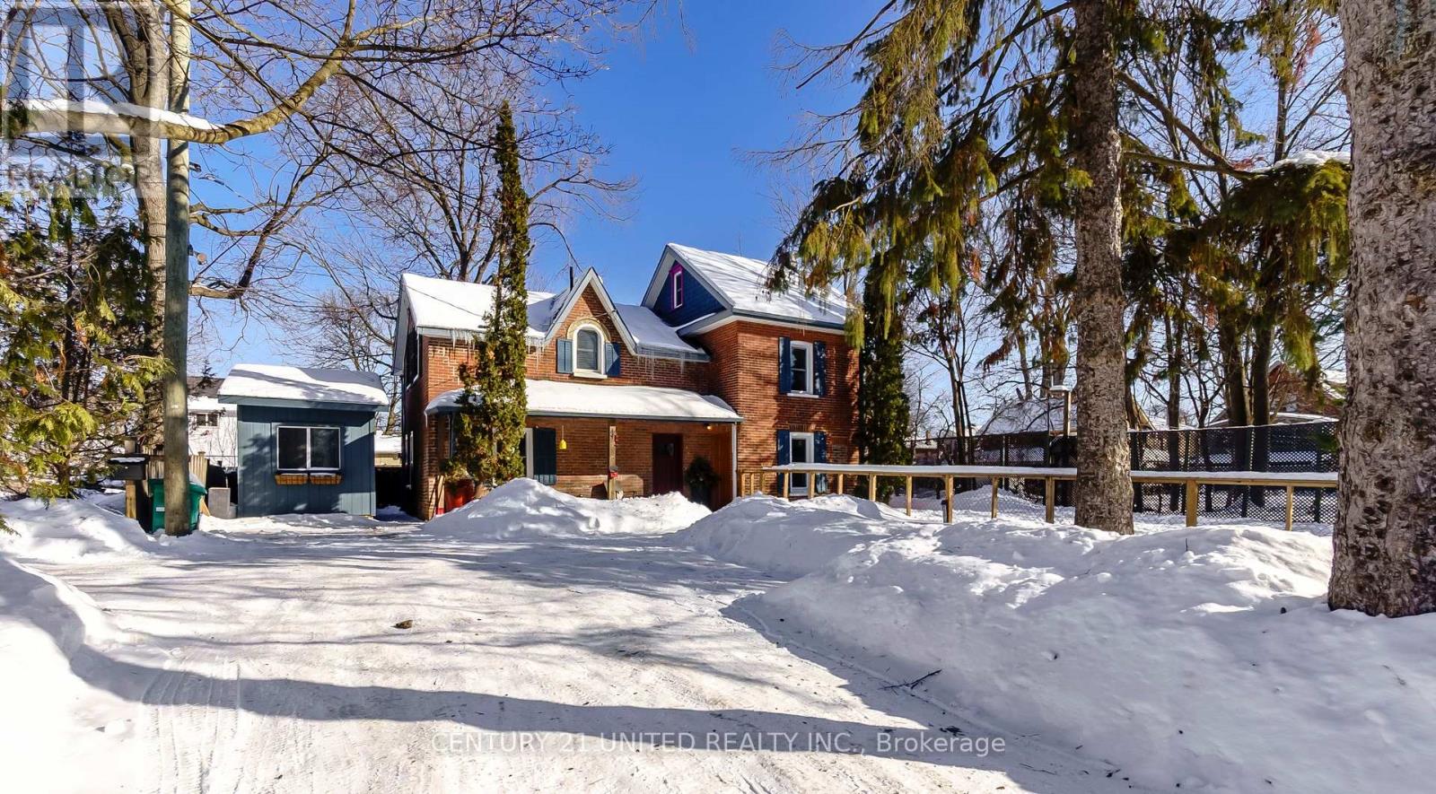 469 Hopkins Avenue, Peterborough (Town Ward 3), Ontario  K9H 2R9 - Photo 2 - X12731940