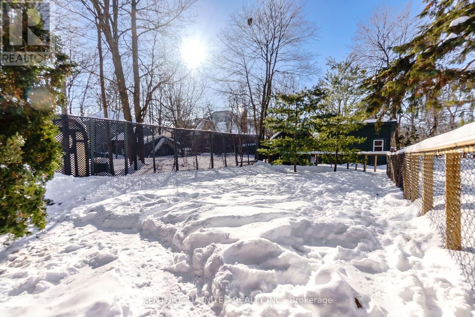 469 Hopkins Avenue, Peterborough (Town Ward 3), Ontario  K9H 2R9 - Photo 36 - X12731940