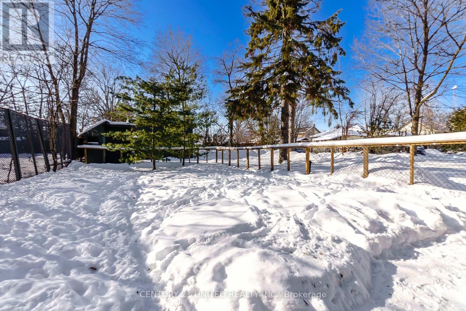 469 Hopkins Avenue, Peterborough (Town Ward 3), Ontario  K9H 2R9 - Photo 37 - X12731940