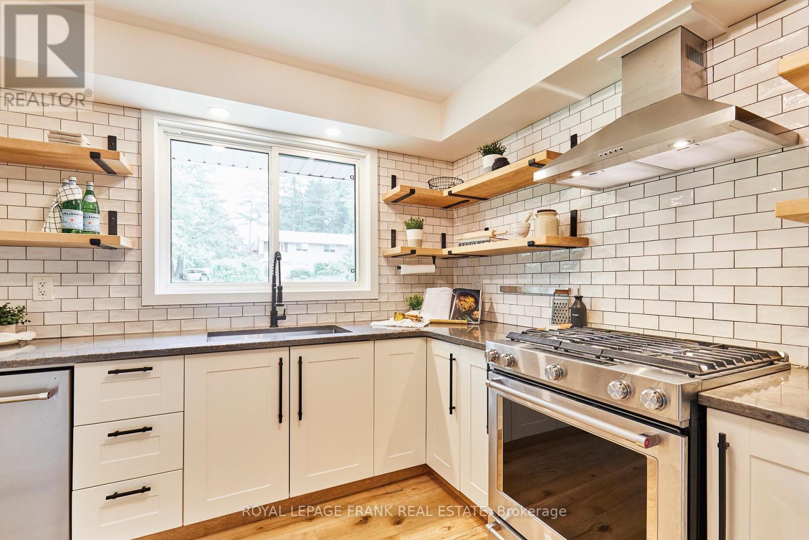 132 Coulter Drive, Kawartha Lakes (Pontypool), Ontario  L0A 1K0 - Photo 3 - X12732150