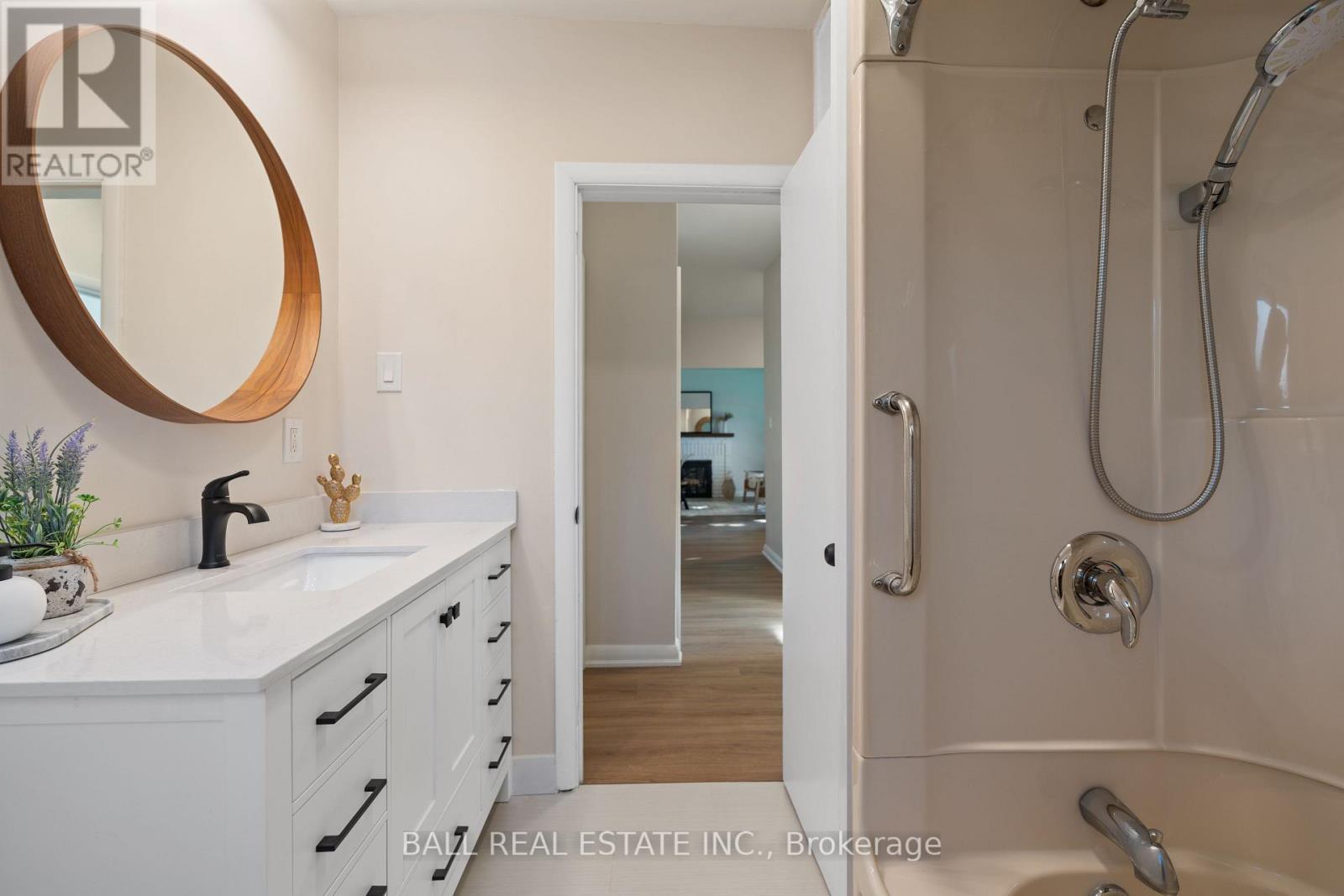 450 Rosedale Avenue, Peterborough (Town Ward 3), Ontario  K9J 6J1 - Photo 27 - X12732188