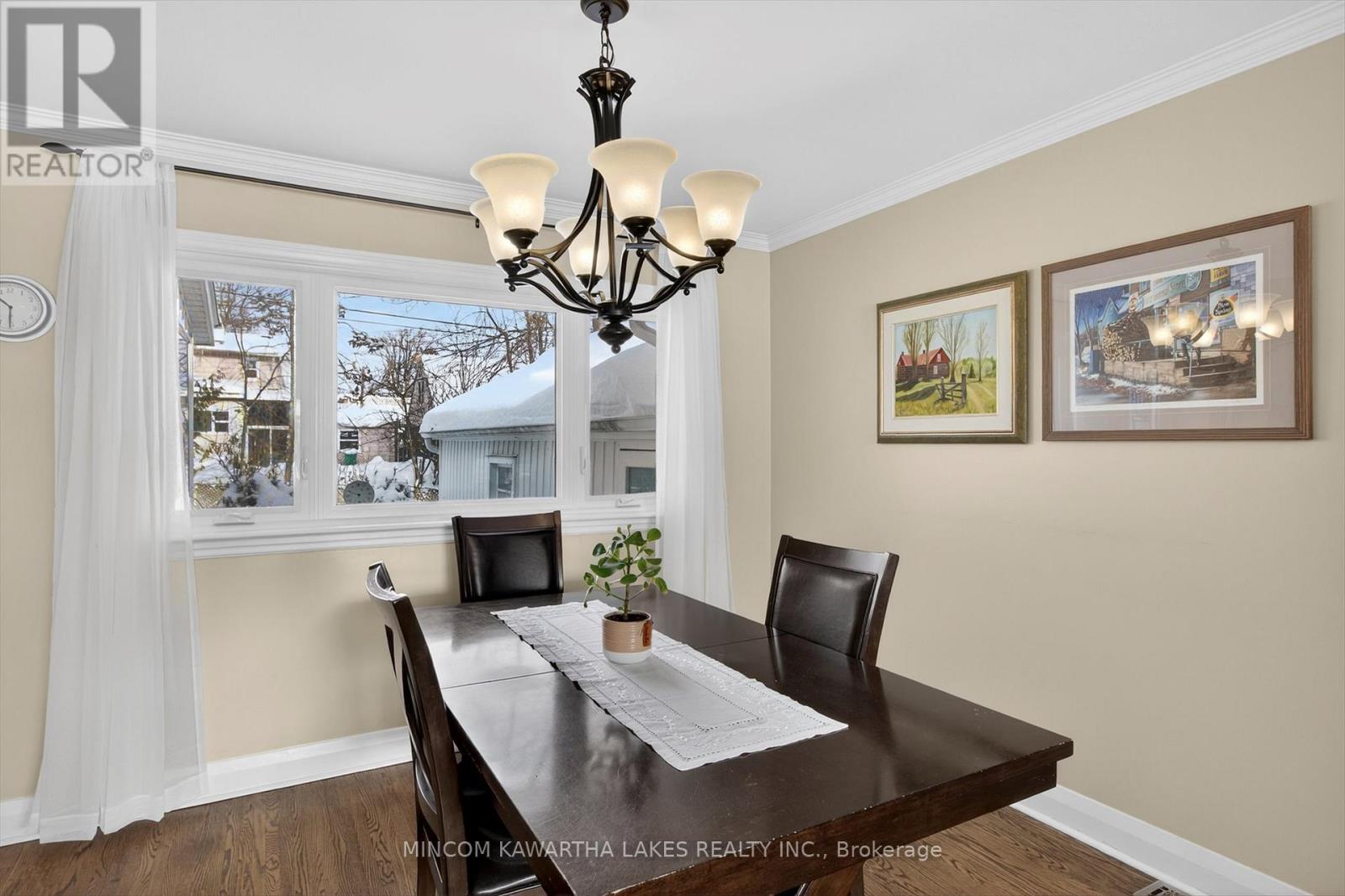 630 Sherbrooke Street, Peterborough (Town Ward 3), Ontario  K9J 2P6 - Photo 9 - X12733266