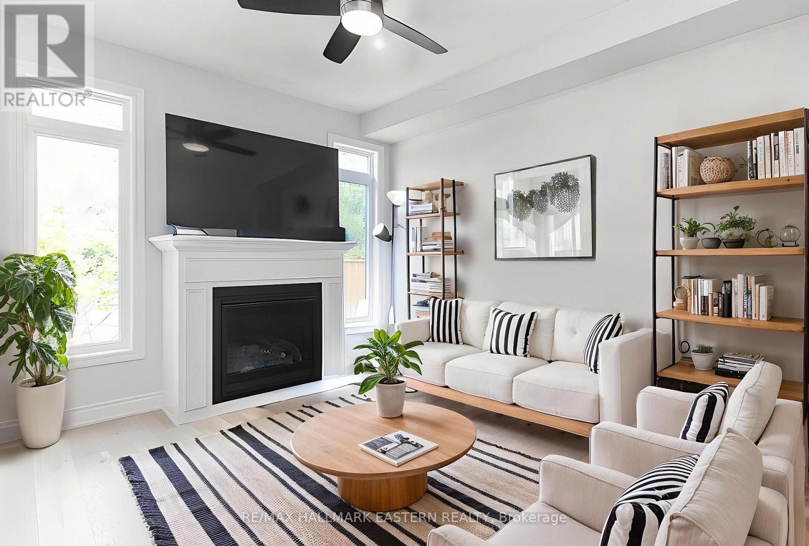 34 Coldbrook Drive, Cavan Monaghan (Millbrook Village), Ontario  L0A 1G0 - Photo 8 - X12733404