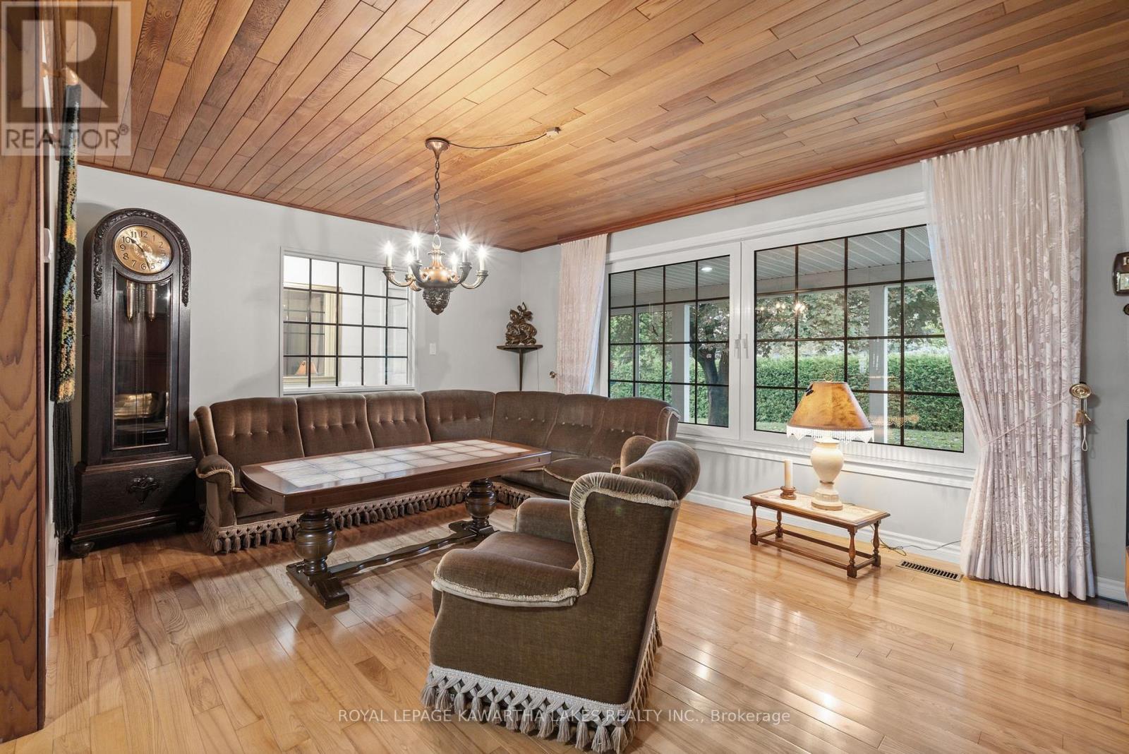 3 Pinewood Crescent, Kawartha Lakes (Pontypool), Ontario  L0A 1K0 - Photo 16 - X12733678