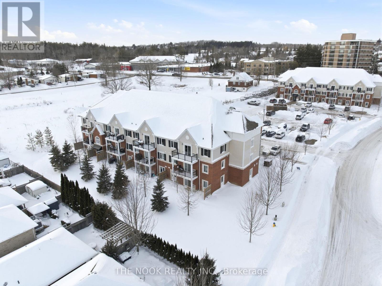 301 - 910 Wentworth Street, Peterborough (Otonabee Ward 1), Ontario  K9J 8R8 - Photo 38 - X12733852