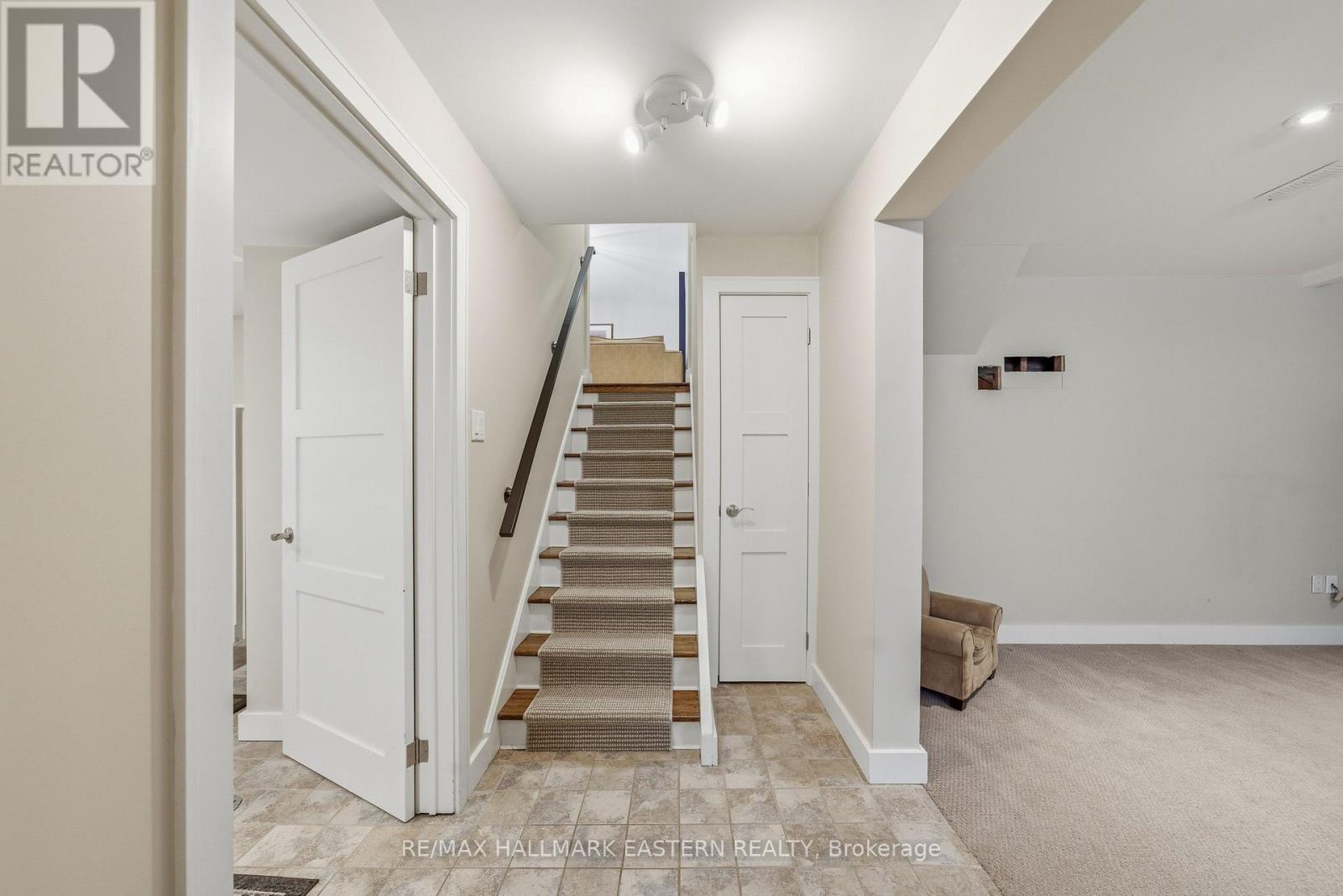 1601 Rocklands Road, Peterborough (Monaghan Ward 2), Ontario  K9J 6R8 - Photo 37 - X12734048