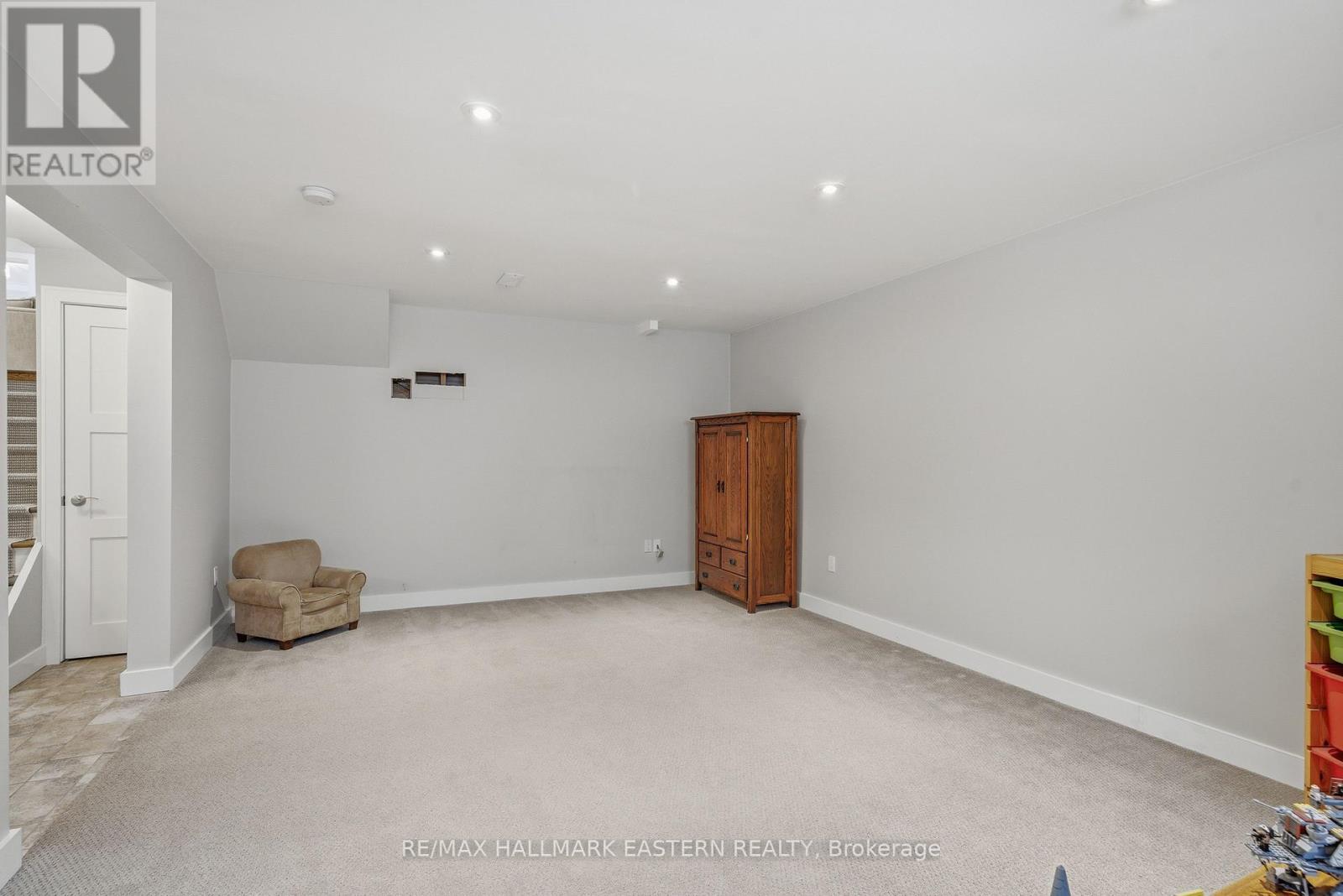 1601 Rocklands Road, Peterborough (Monaghan Ward 2), Ontario  K9J 6R8 - Photo 39 - X12734048