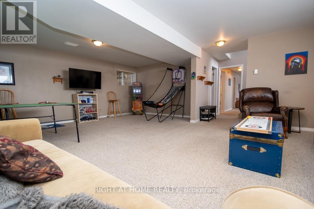 10 Kalman Drive, Cavan Monaghan (Cavan Twp), Ontario  K0L 1B0 - Photo 29 - X12734312