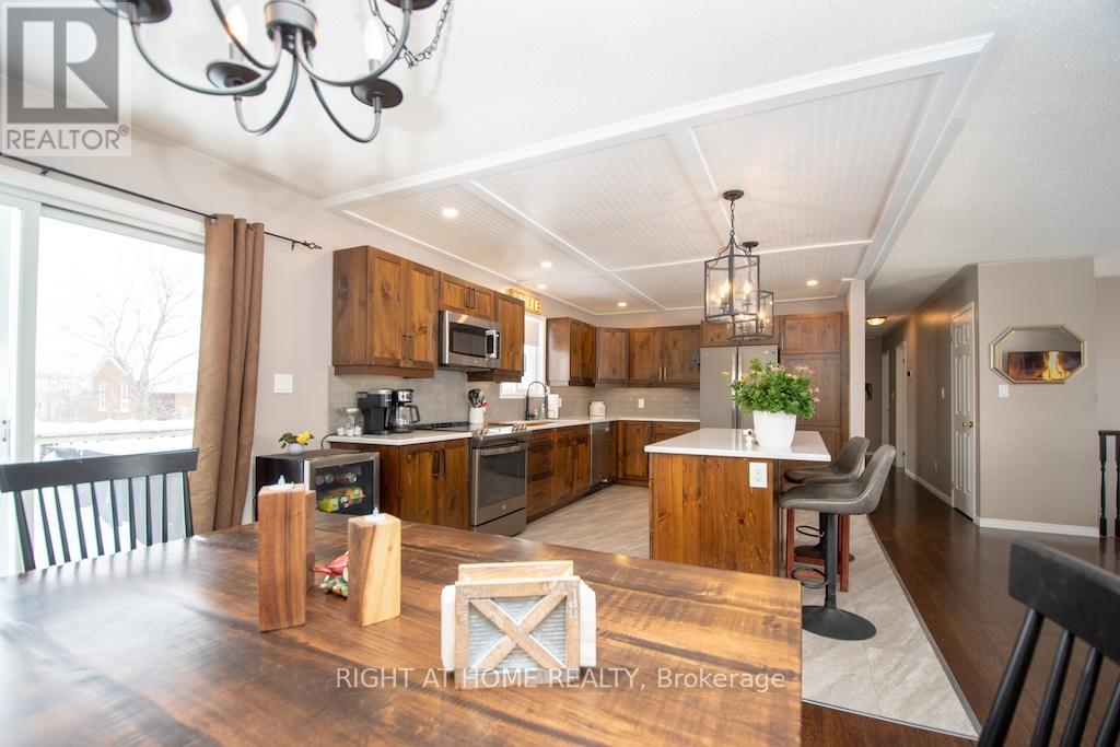 10 Kalman Drive, Cavan Monaghan (Cavan Twp), Ontario  K0L 1B0 - Photo 8 - X12734312