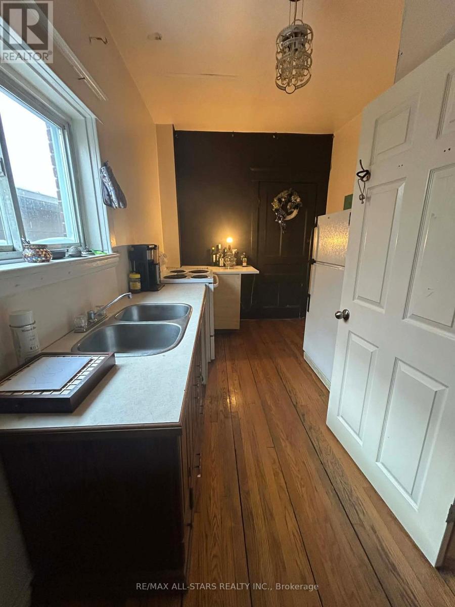 23 Victoria Avenue N, Kawartha Lakes (Lindsay), Ontario  K9V 4E6 - Photo 10 - X12734734