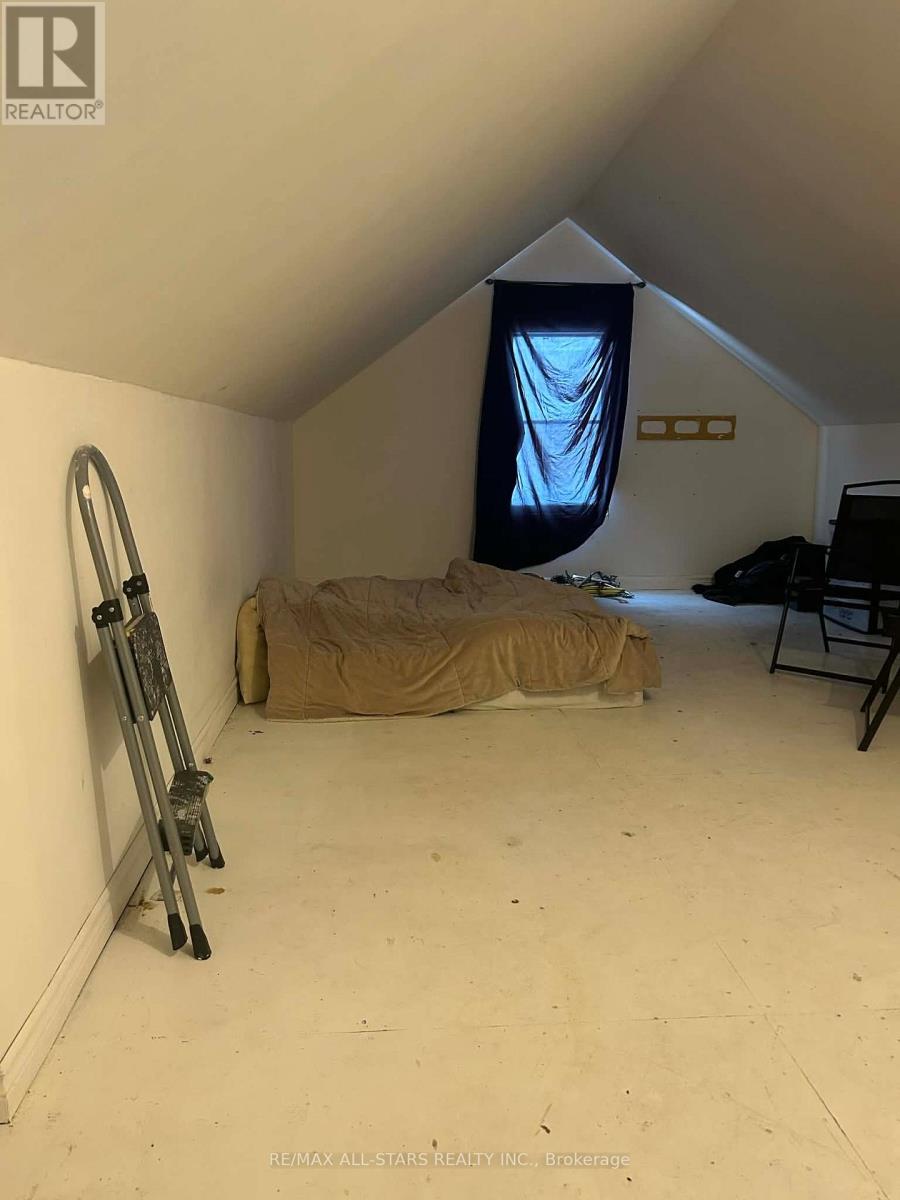 23 Victoria Avenue N, Kawartha Lakes (Lindsay), Ontario  K9V 4E6 - Photo 16 - X12734734