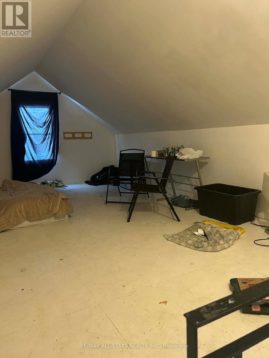 23 Victoria Avenue N, Kawartha Lakes (Lindsay), Ontario  K9V 4E6 - Photo 17 - X12734734