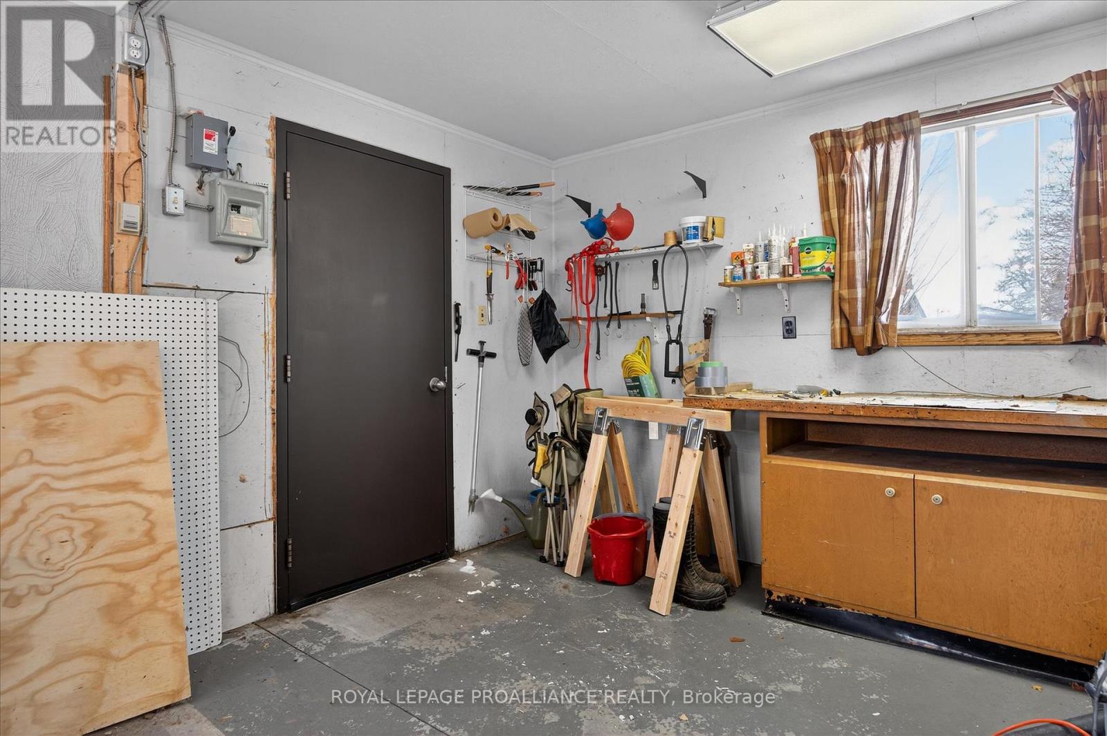 260 Bellevue Street, Peterborough (Northcrest Ward 5), Ontario  K9H 5E5 - Photo 43 - X12735358