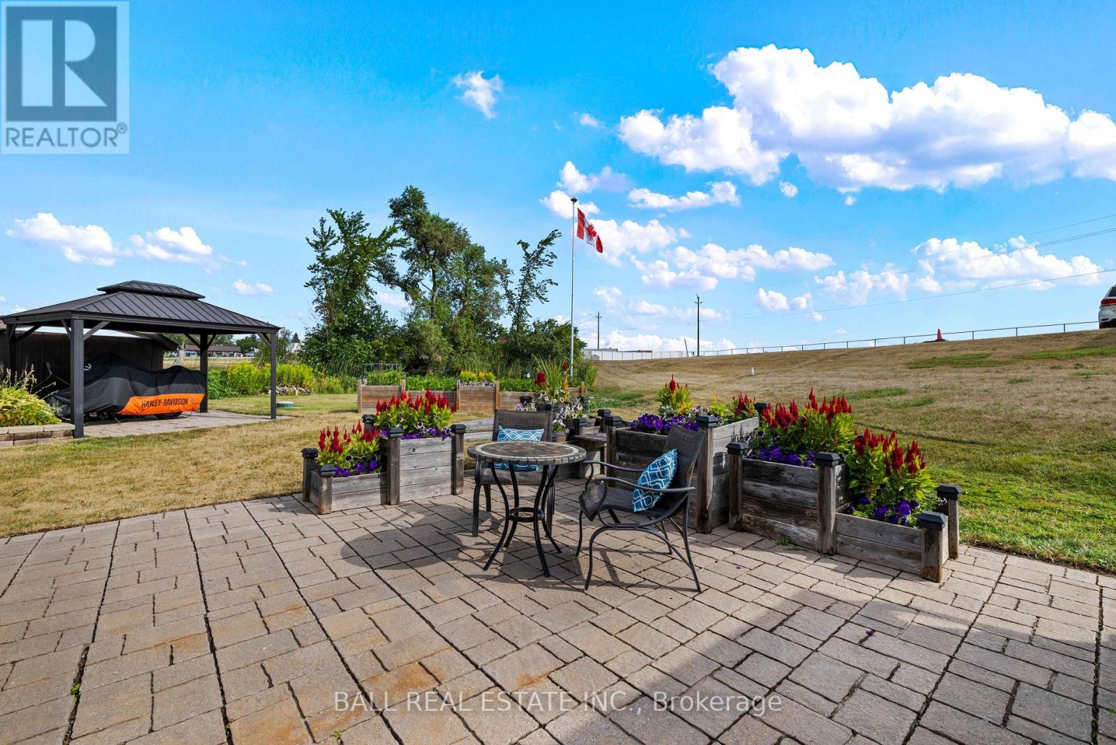 18 Edwin Court, Otonabee-South Monaghan, Ontario  K0L 2G0 - Photo 37 - X12735606