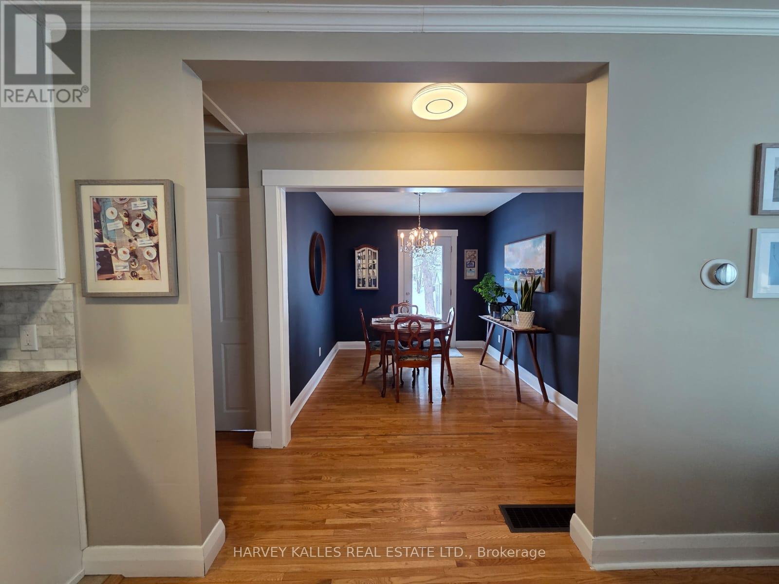 112 Dumble Avenue, Peterborough (Northcrest Ward 5), Ontario  K9H 5A8 - Photo 25 - X12736176