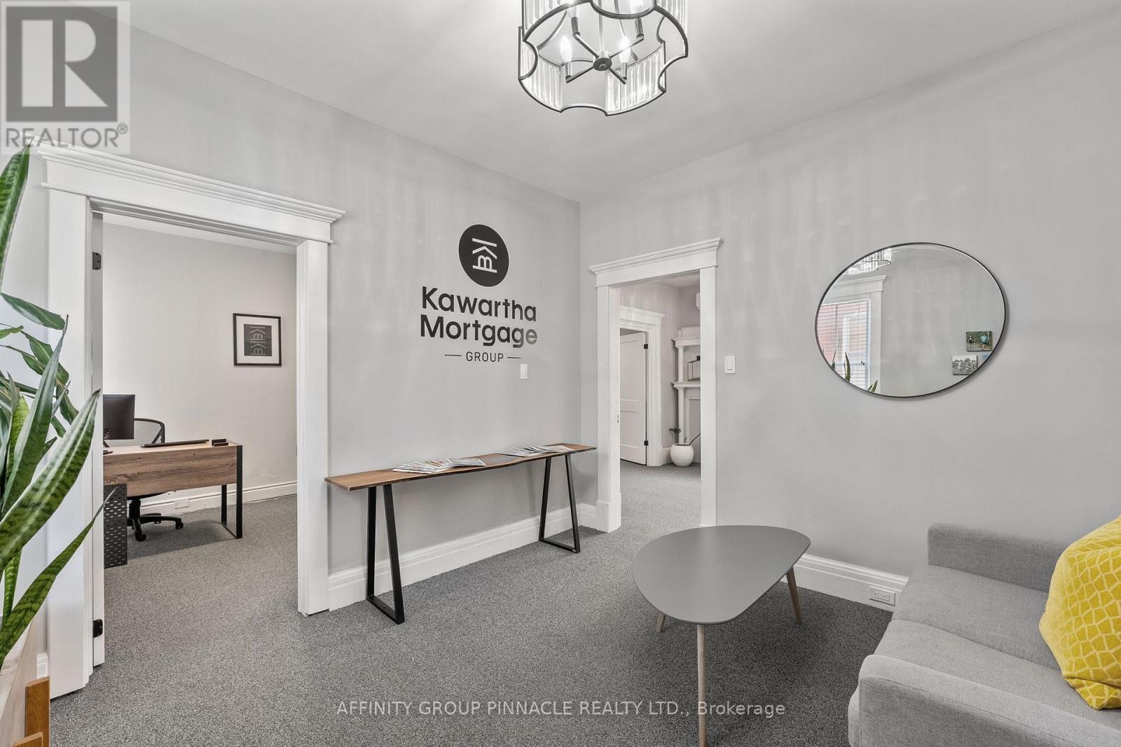 255 Kent Street W, Kawartha Lakes (Lindsay), Ontario  K9V 2Z4 - Photo 13 - X12736532