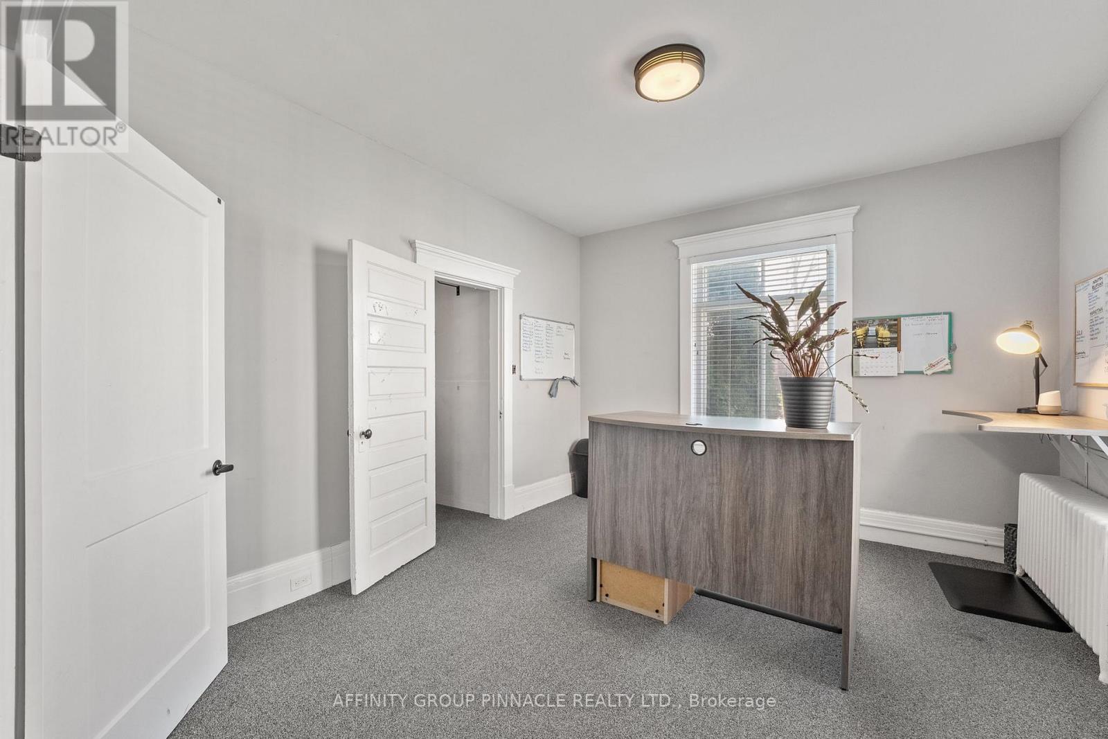 255 Kent Street W, Kawartha Lakes (Lindsay), Ontario  K9V 2Z4 - Photo 14 - X12736532