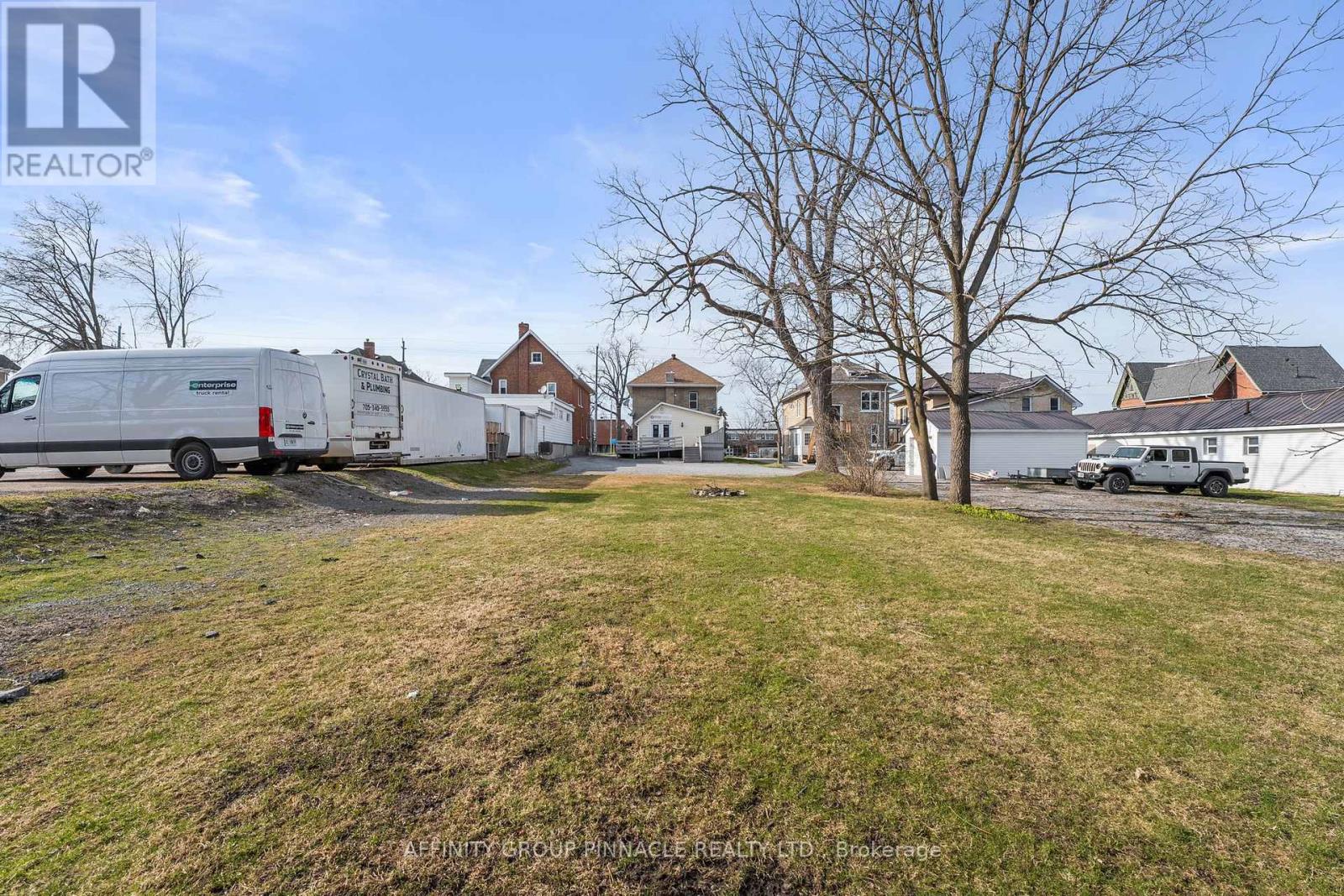 255 Kent Street W, Kawartha Lakes (Lindsay), Ontario  K9V 2Z4 - Photo 41 - X12736532