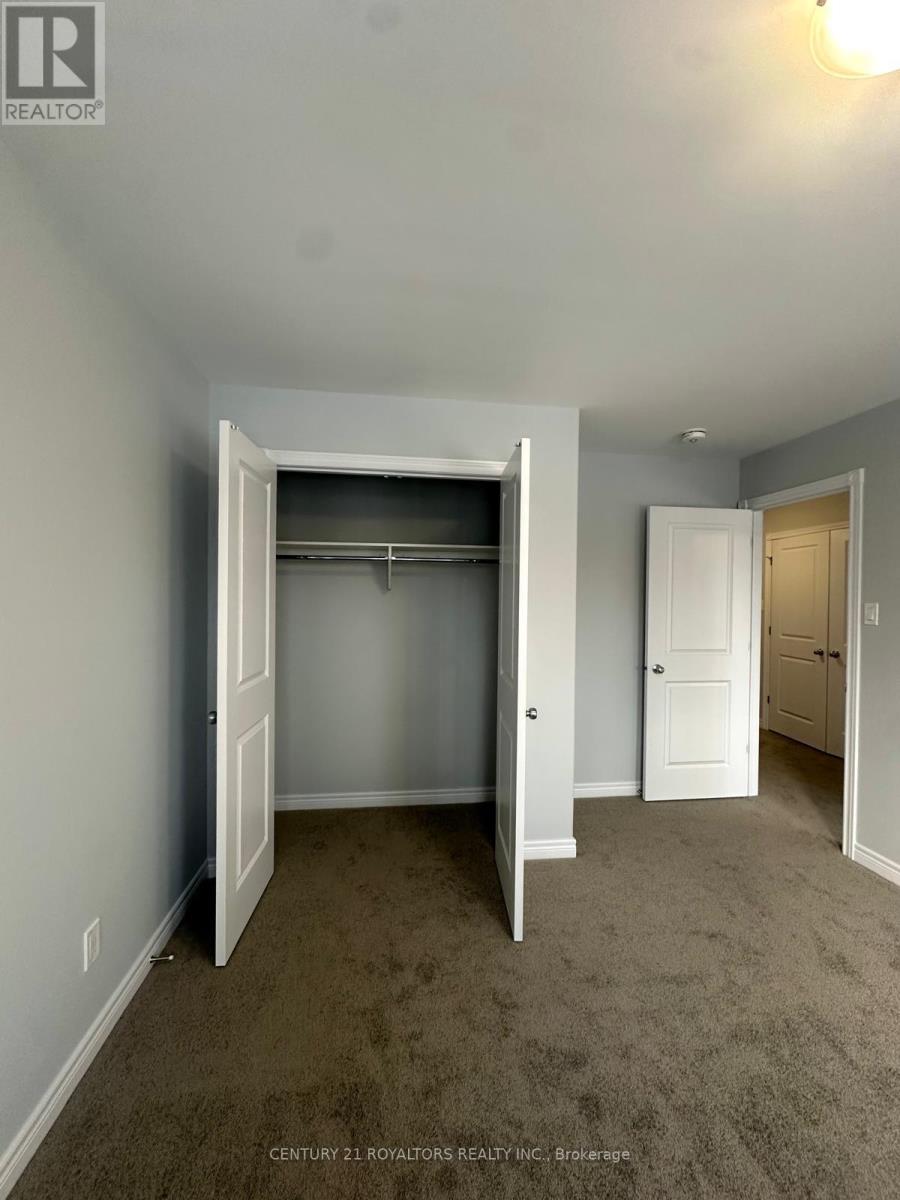 240 O'neil Street, Peterborough (Monaghan Ward 2), Ontario  K9J 6X4 - Photo 23 - X12736510