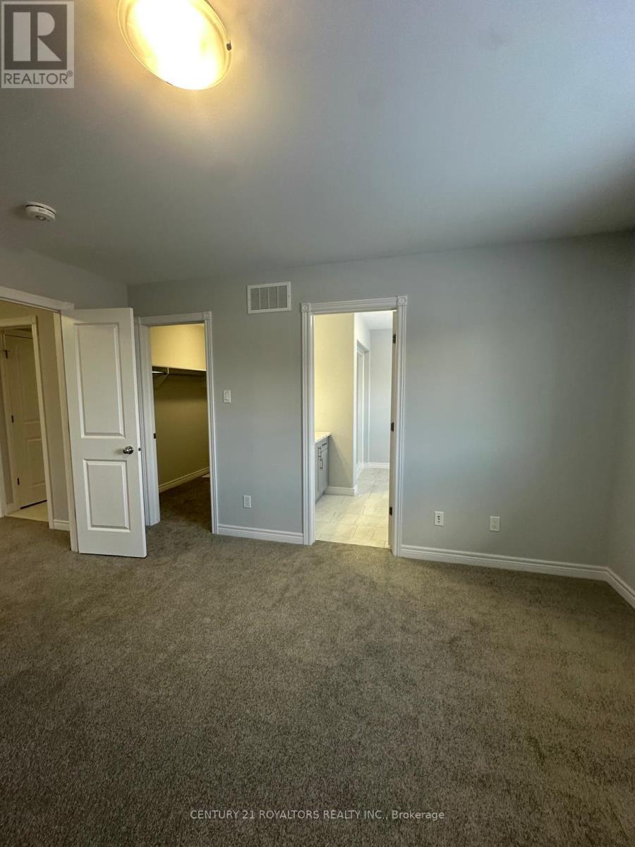 240 O'neil Street, Peterborough (Monaghan Ward 2), Ontario  K9J 6X4 - Photo 27 - X12736510