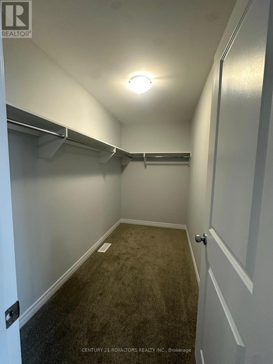 240 O'neil Street, Peterborough (Monaghan Ward 2), Ontario  K9J 6X4 - Photo 31 - X12736510