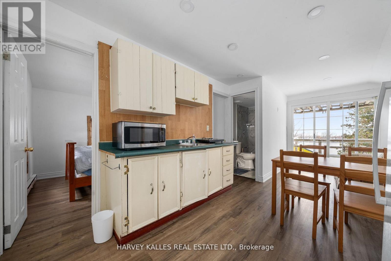 58 Valhalla Lane, Prince Edward County (Athol), Ontario  K0L 1P0 - Photo 19 - X12736576