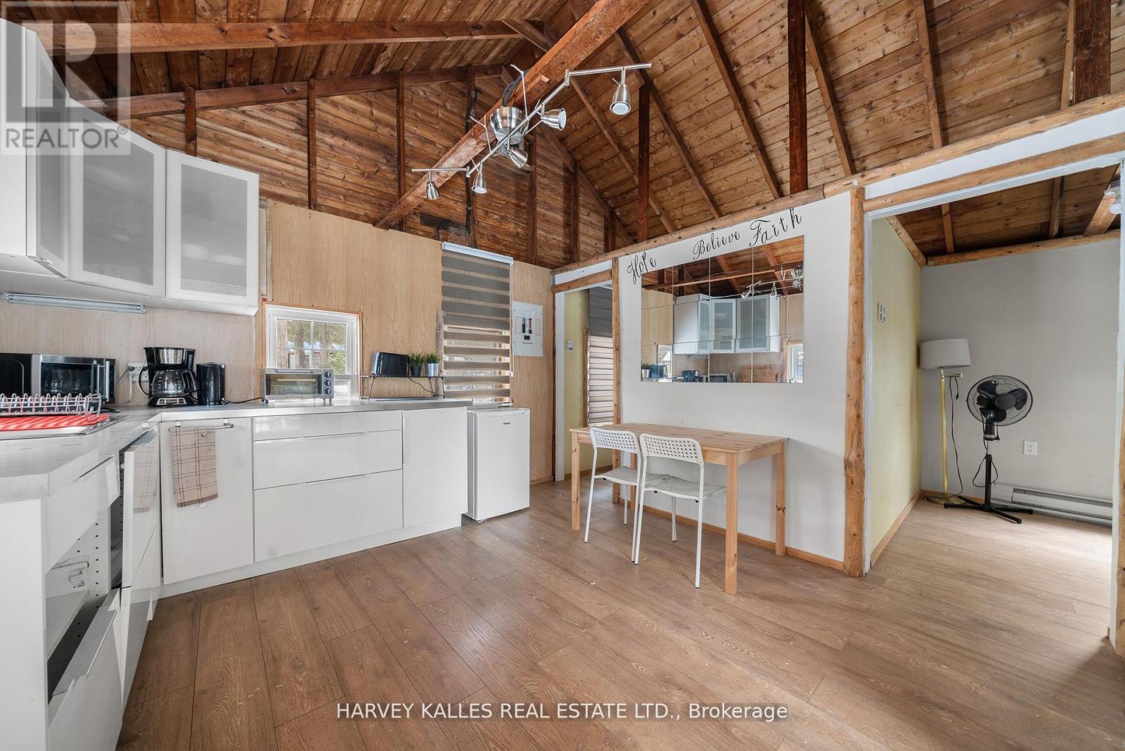 58 Valhalla Lane, Prince Edward County (Athol), Ontario  K0L 1P0 - Photo 37 - X12736576