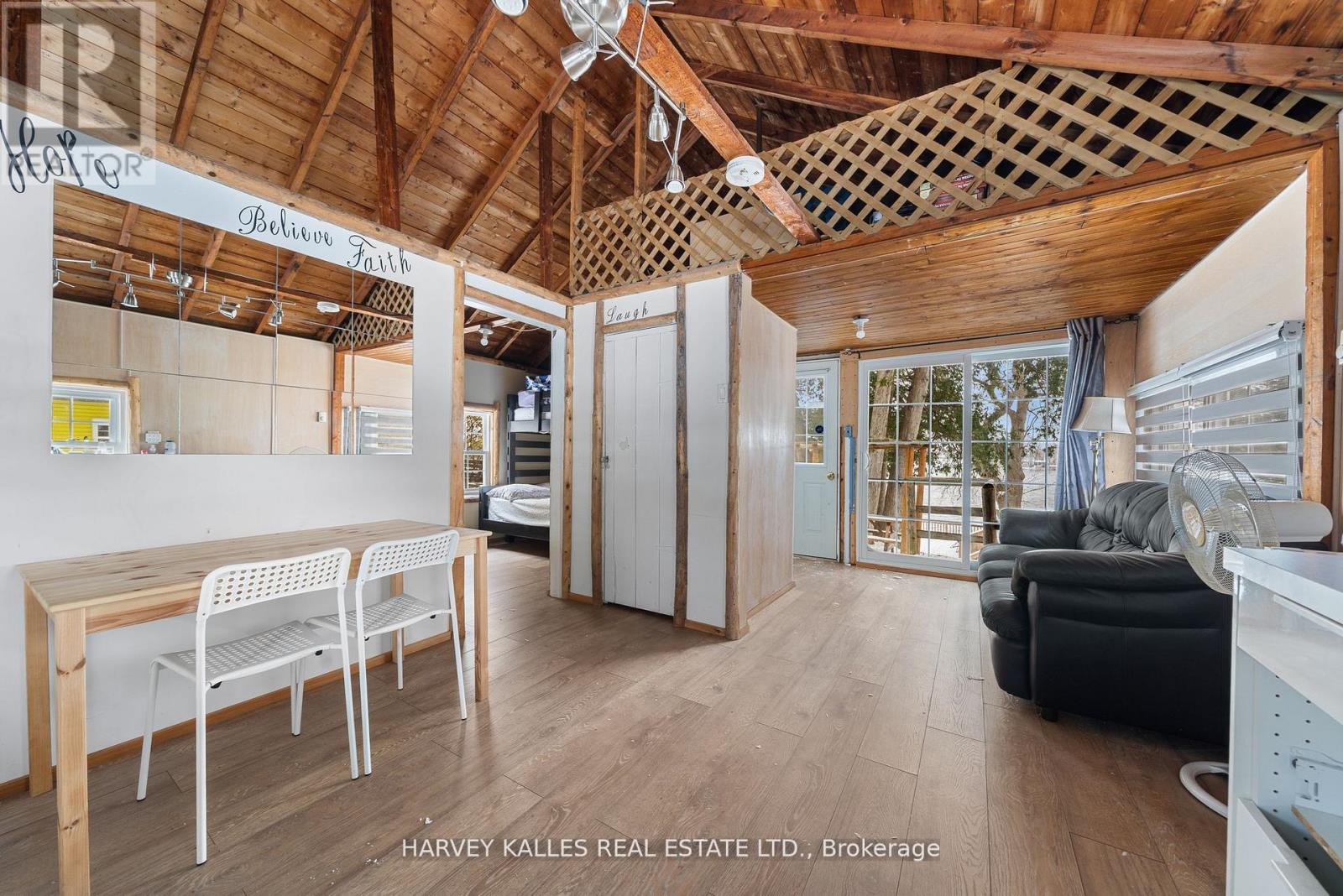 58 Valhalla Lane, Prince Edward County (Athol), Ontario  K0L 1P0 - Photo 38 - X12736576