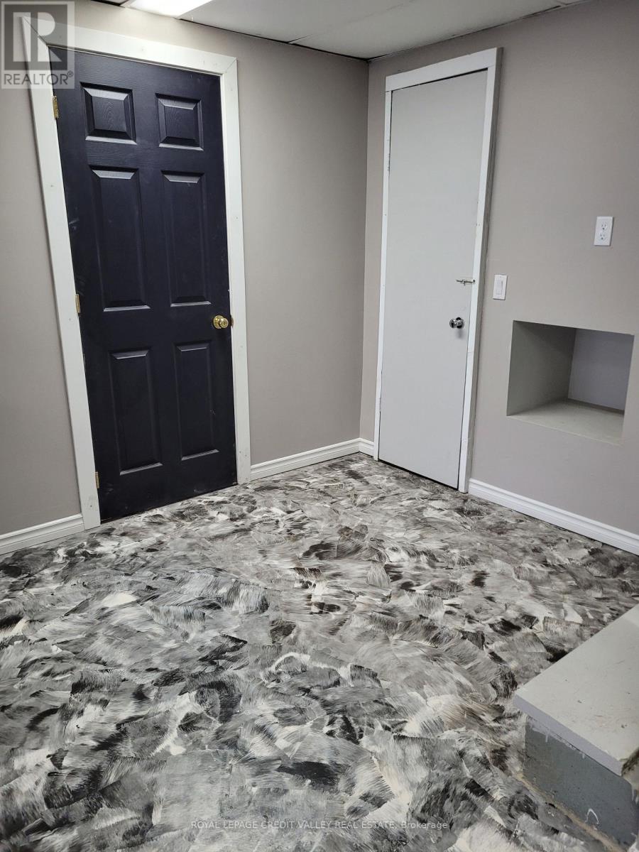 105 Hastings Street N, Bancroft (Bancroft Ward), Ontario  K0L 1C0 - Photo 18 - X12737024