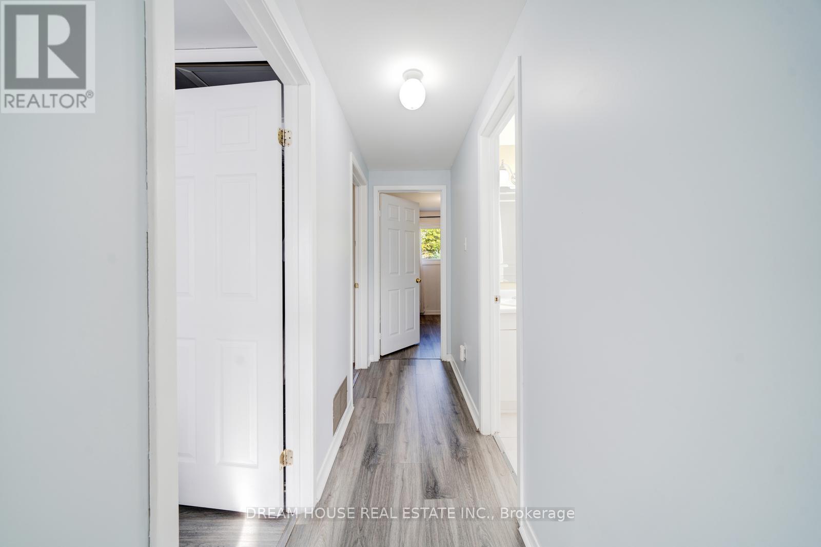 2048 Walker Avenue, Peterborough (Ashburnham Ward 4), Ontario  K9L 1S1 - Photo 14 - X12737248