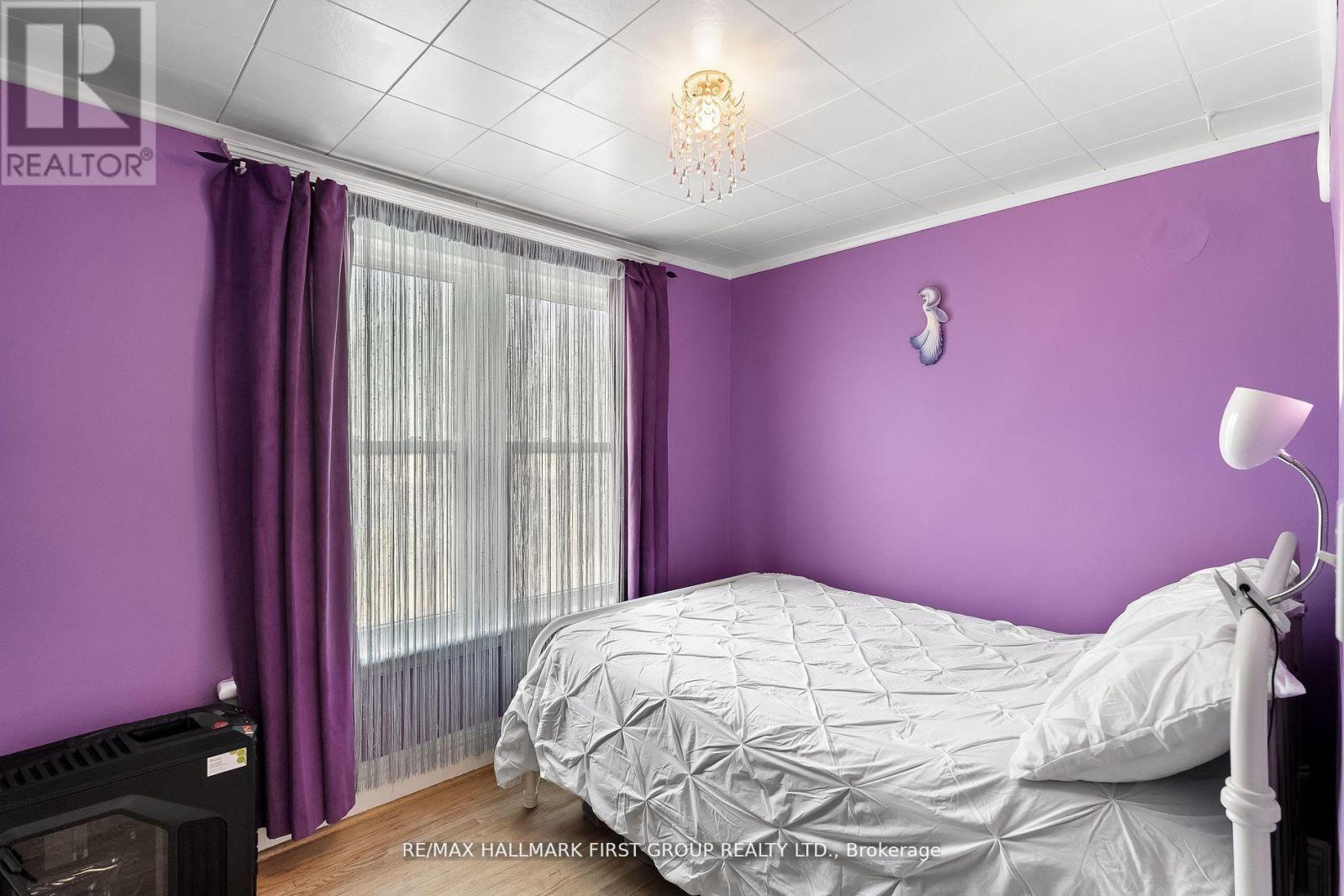 168 Adeline Street, Peterborough (Town Ward 3), Ontario  K9J 5E3 - Photo 21 - X12737304