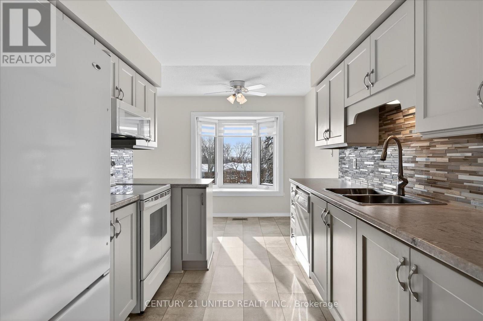 214a - 1099 Clonsilla Avenue, Peterborough (Otonabee Ward 1), Ontario  K9J 8L8 - Photo 28 - X12738292