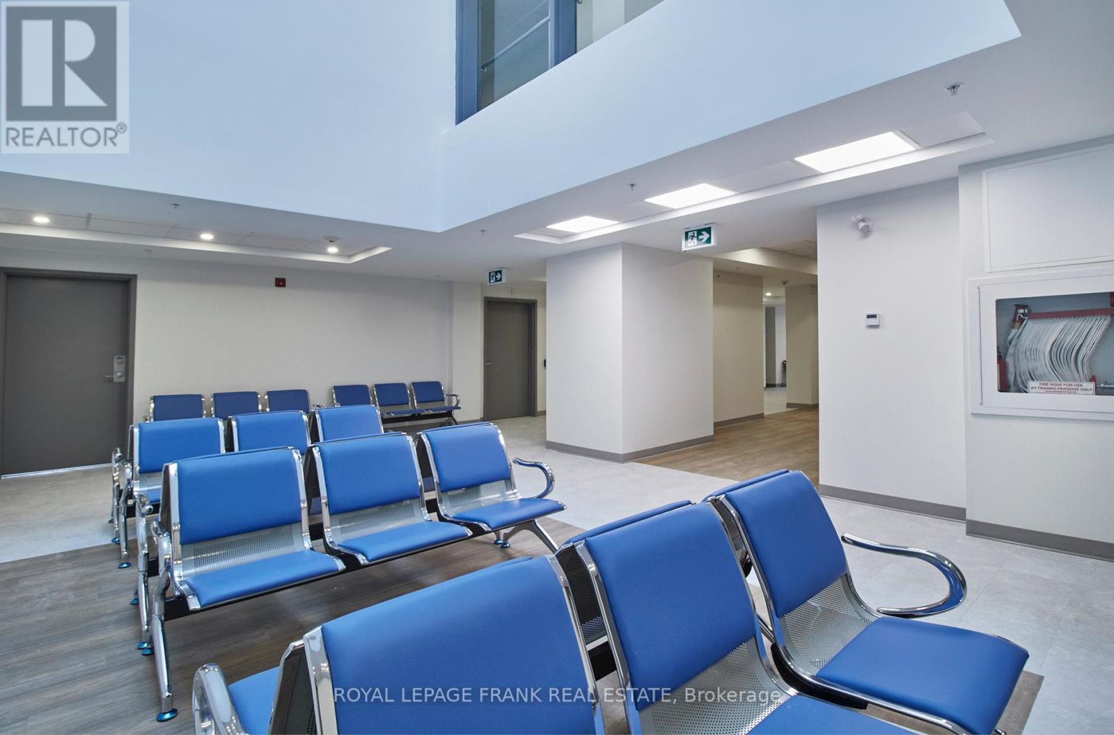 2nd Floor - 109 King Avenue, Clarington (Newcastle), Ontario  L1B 1H3 - Photo 3 - E12738738