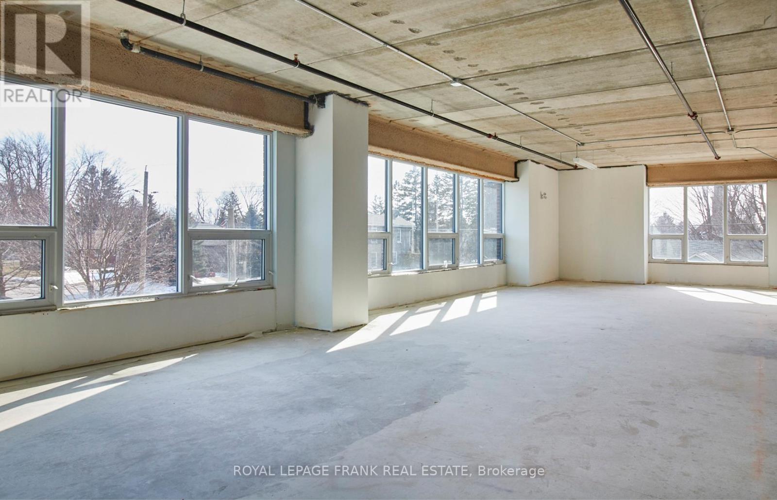 202-203 - 109 King Avenue, Clarington (Newcastle), Ontario  L1B 1H3 - Photo 5 - E12738750