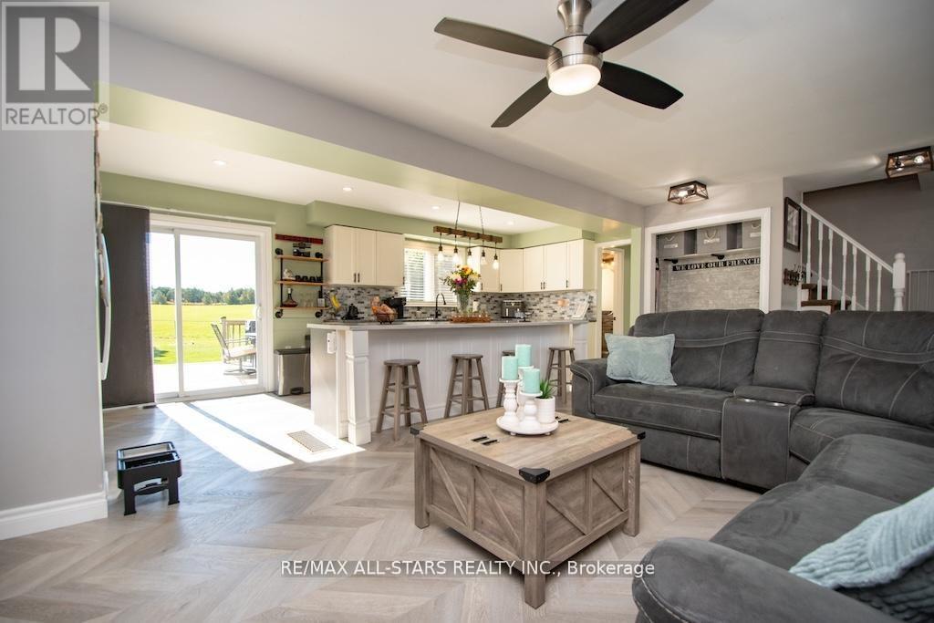 1412 7a Highway, Kawartha Lakes (Manvers), Ontario  L0A 1A0 - Photo 9 - X12738858